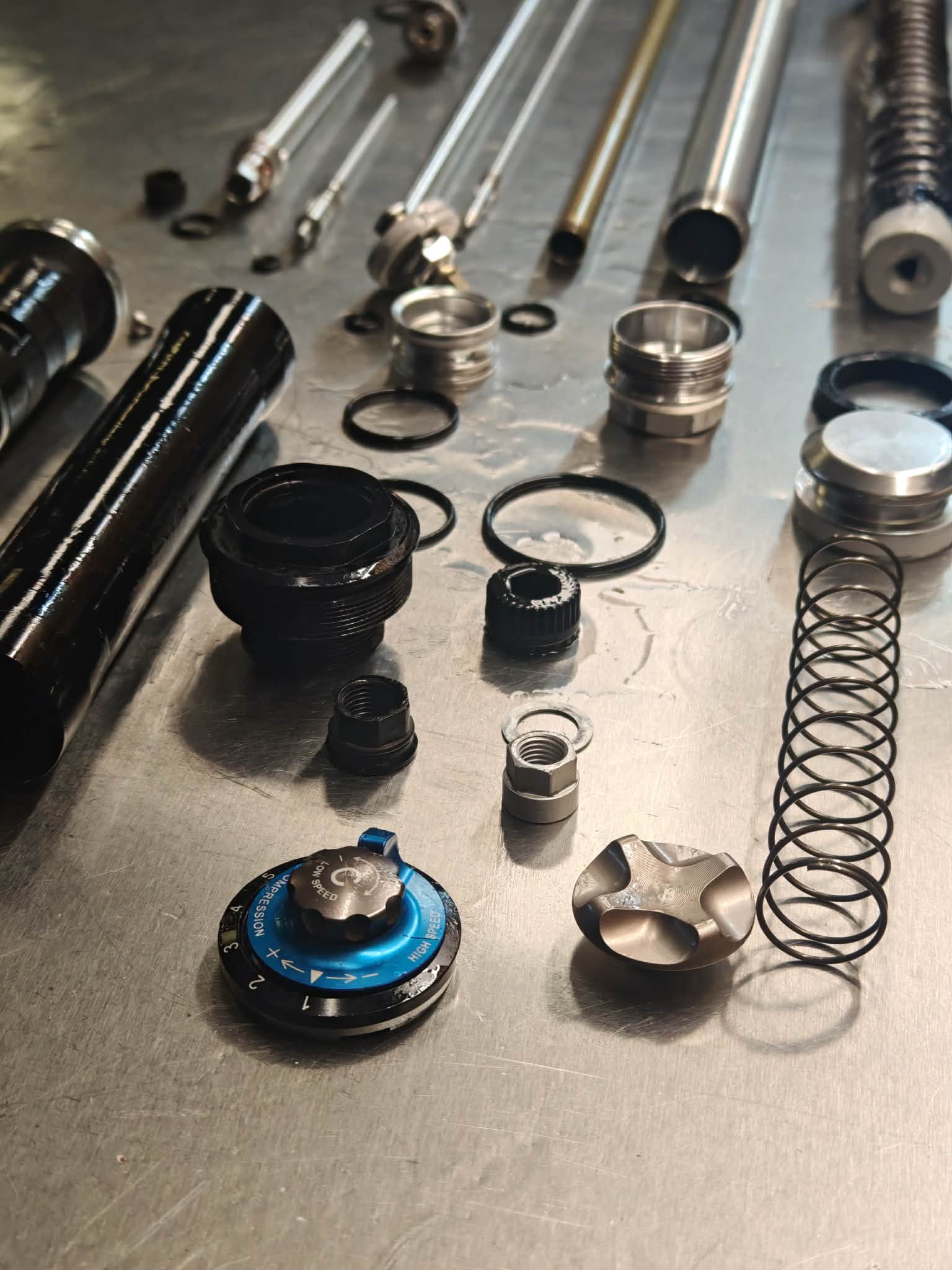 Asasin suspension service foto 3