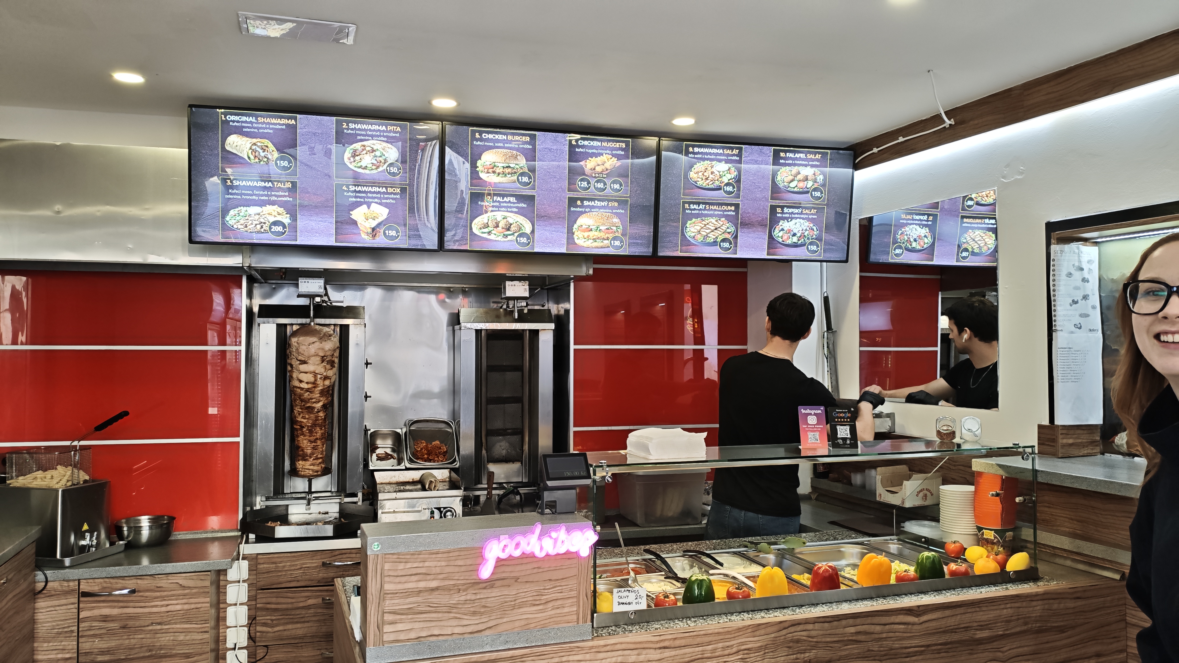 Orient Express Kebab | CRAZY SHAWARMA foto 1