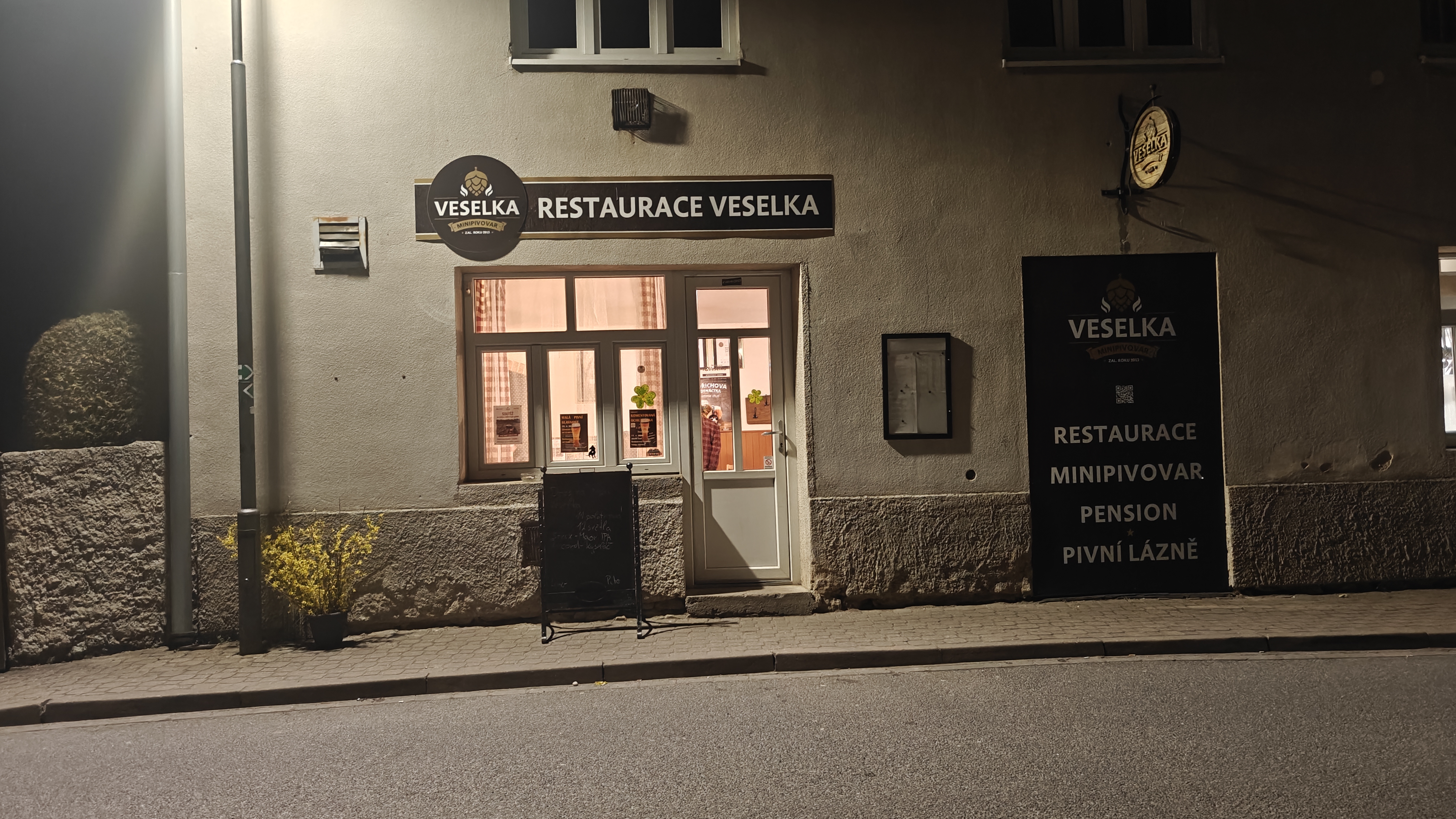 Restaurace a pivovar Veselka foto 2