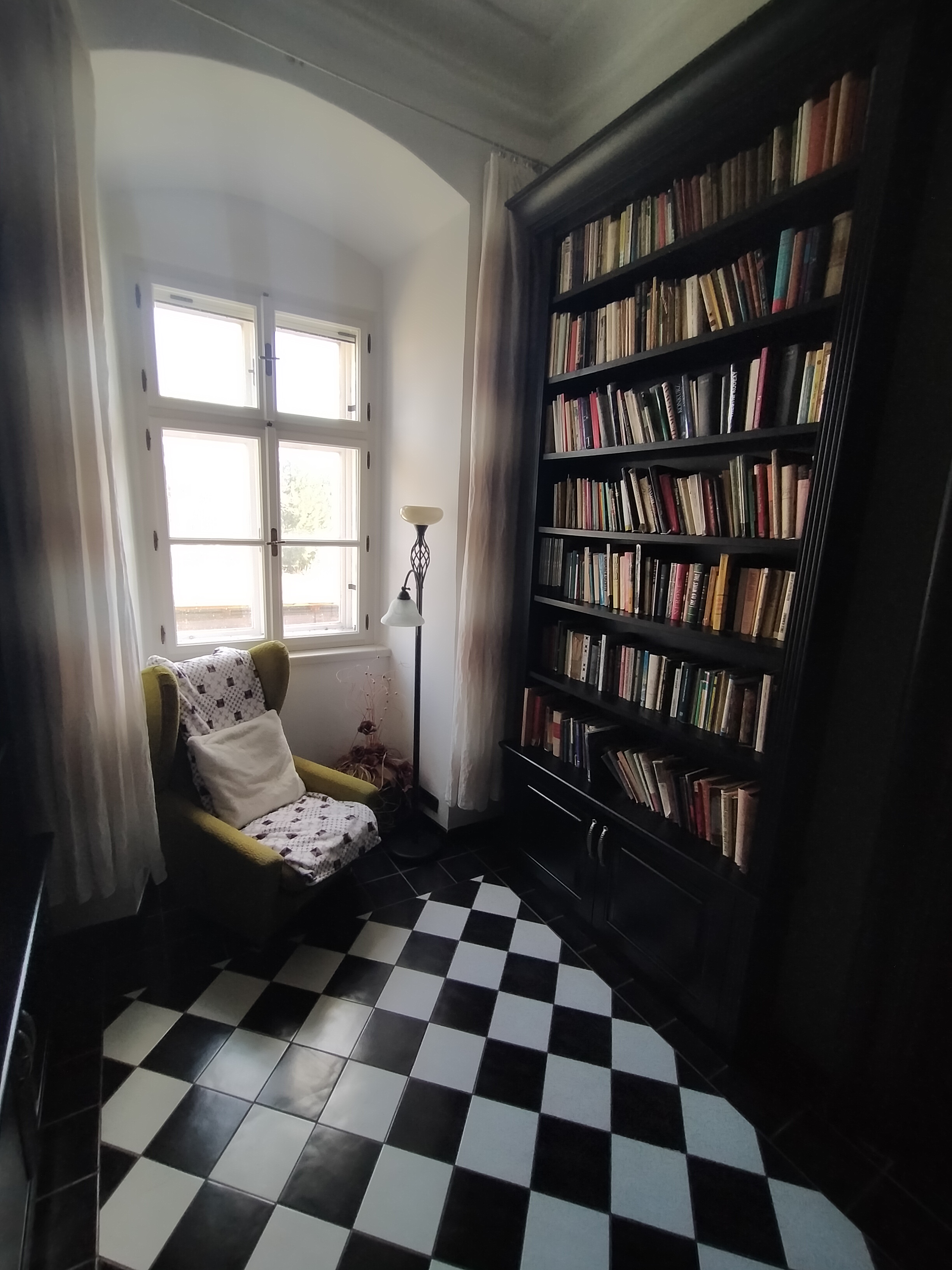 Zámeček Ostrov foto 1