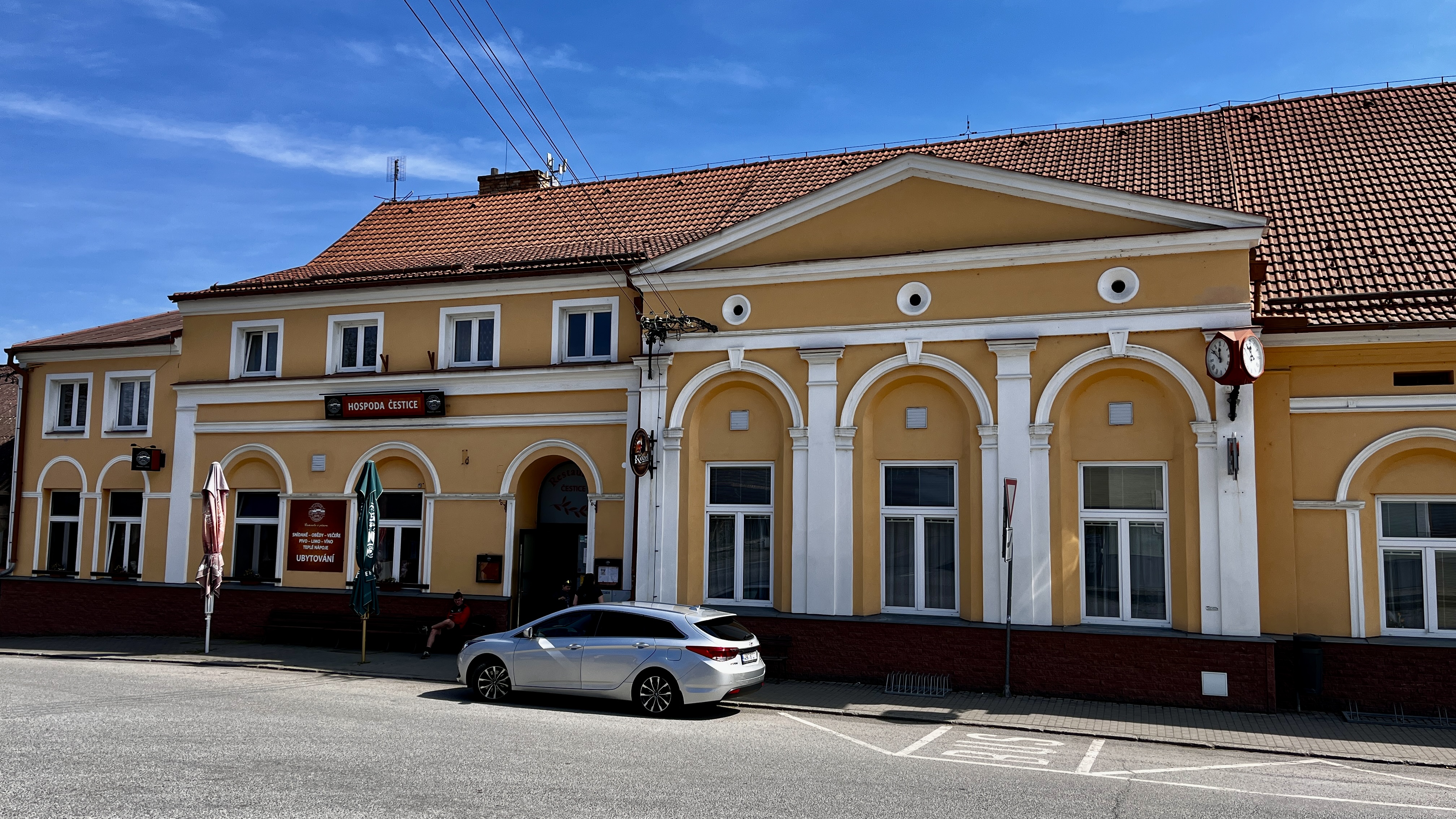 HOSPODA ČESTICE foto 2