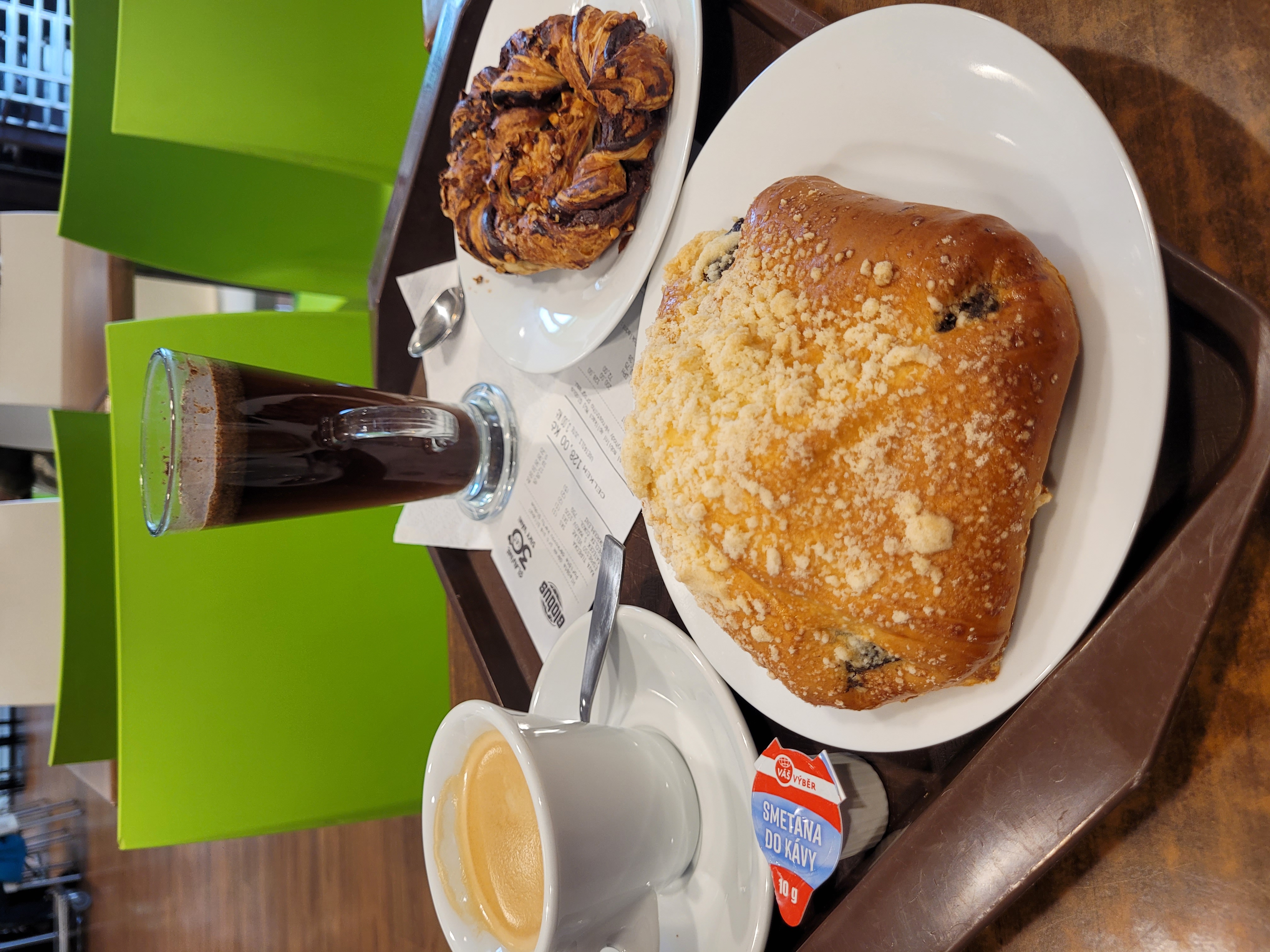 Globus Hypermarket foto 2