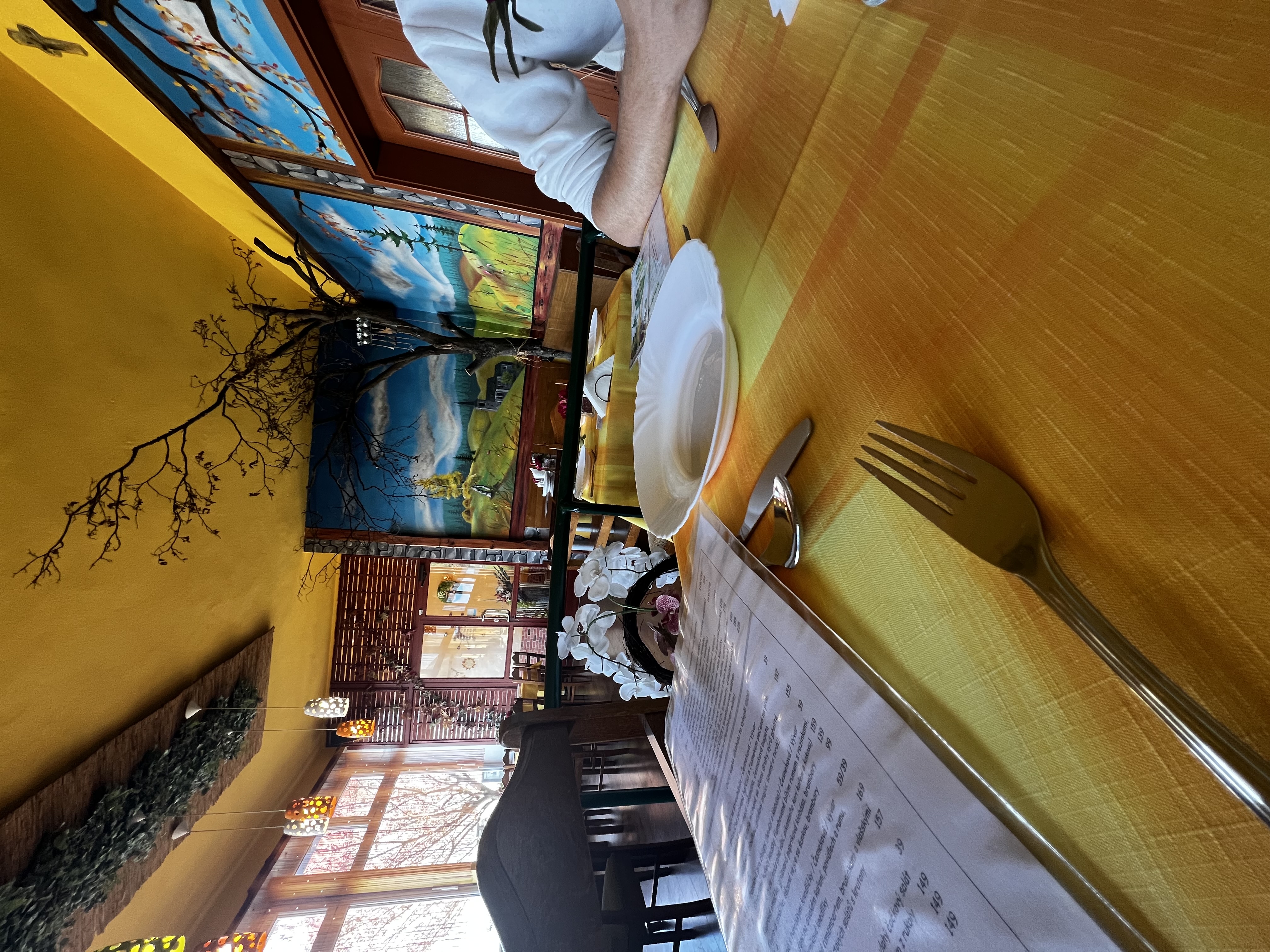 Restaurace R 11 foto 2