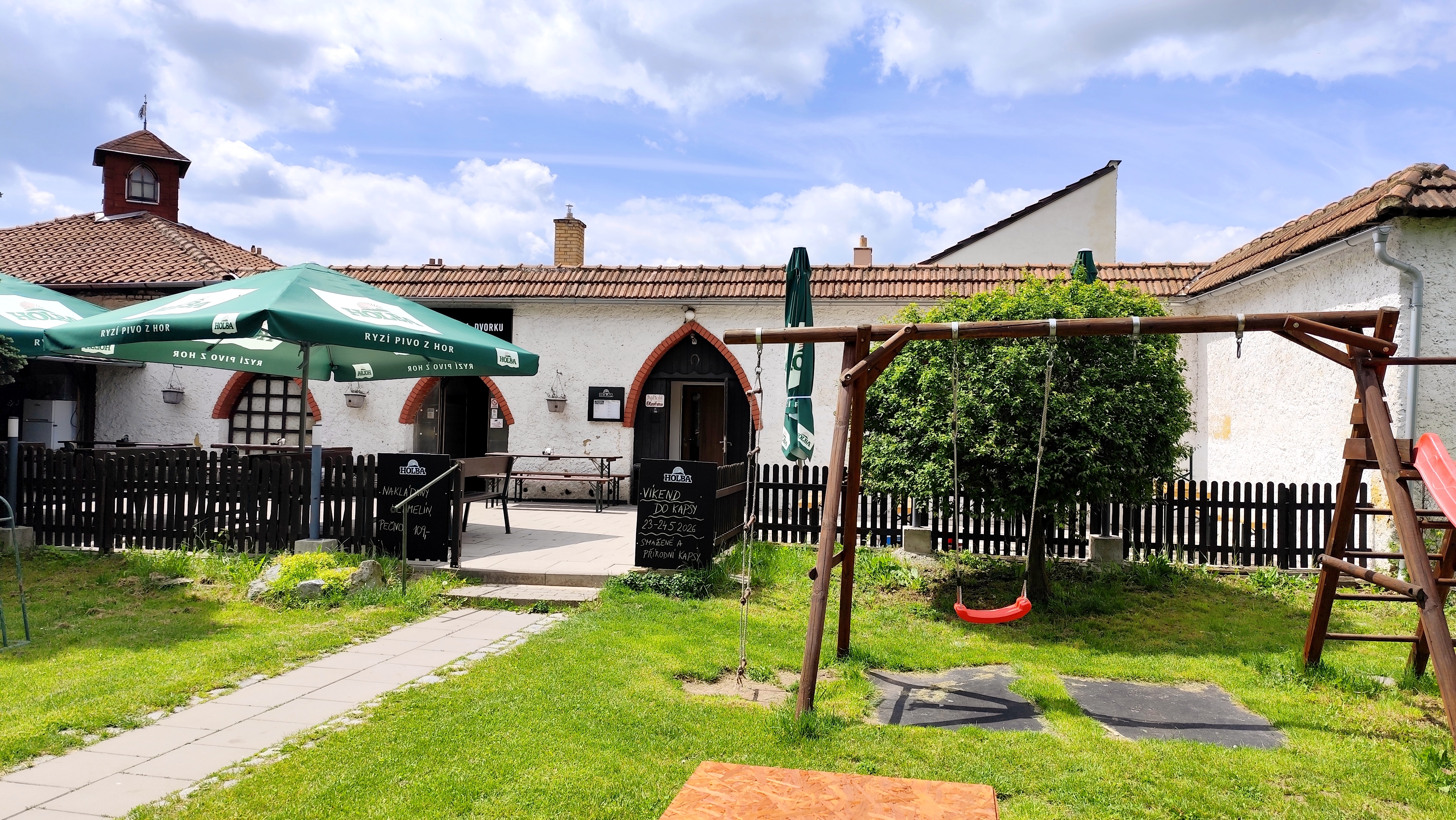 Restaurace Na Dvorku foto 4