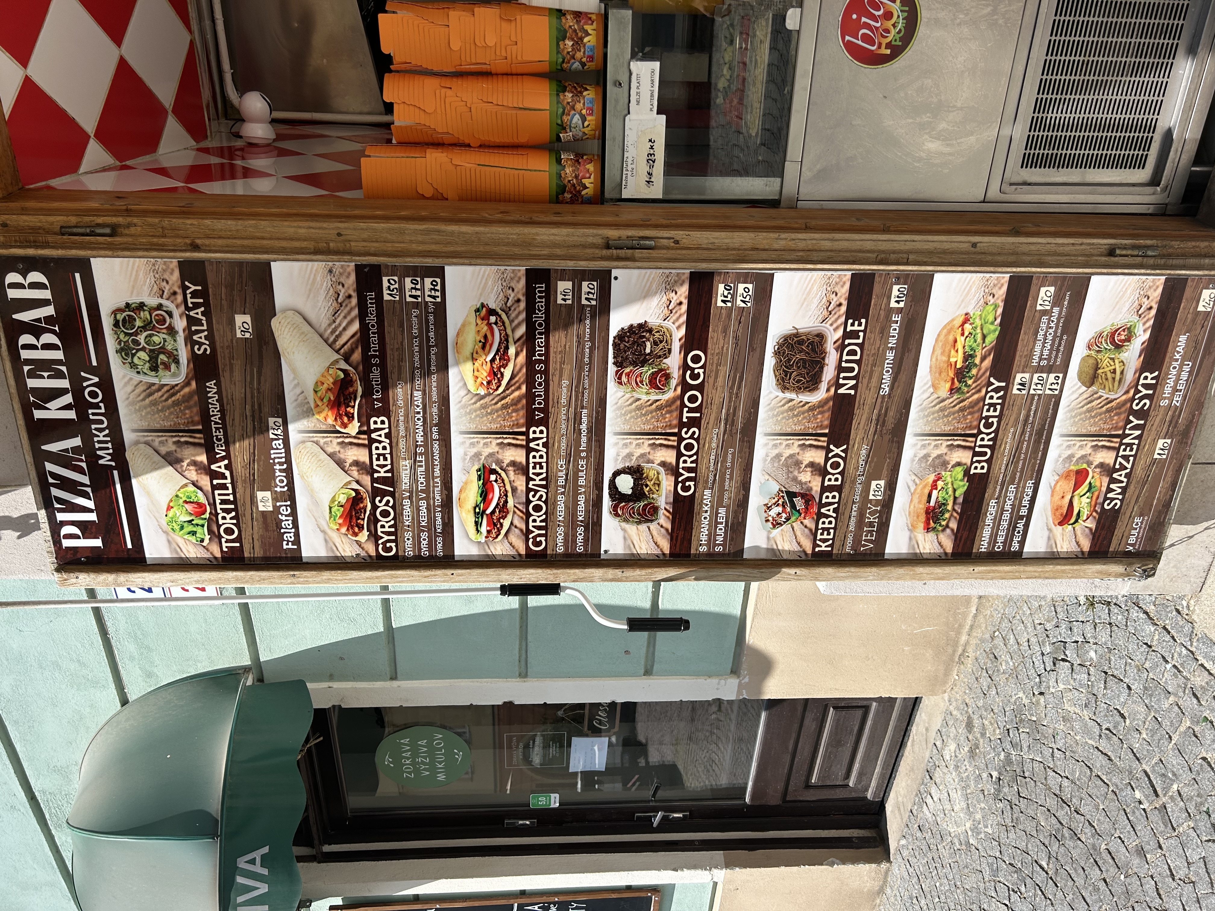 Pizza kebab Mikulov foto 2