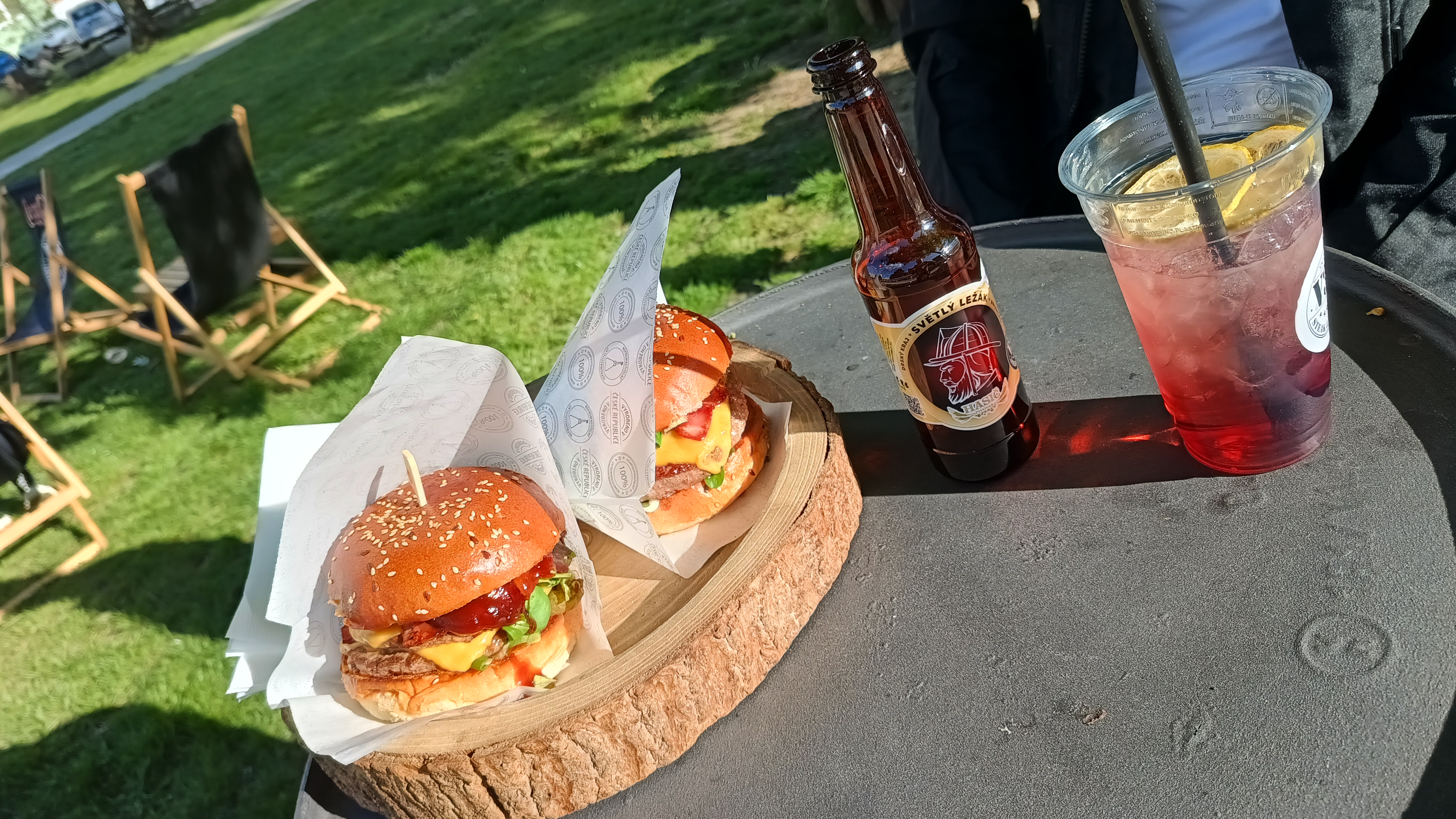 V3S Steak&Burger foto 2