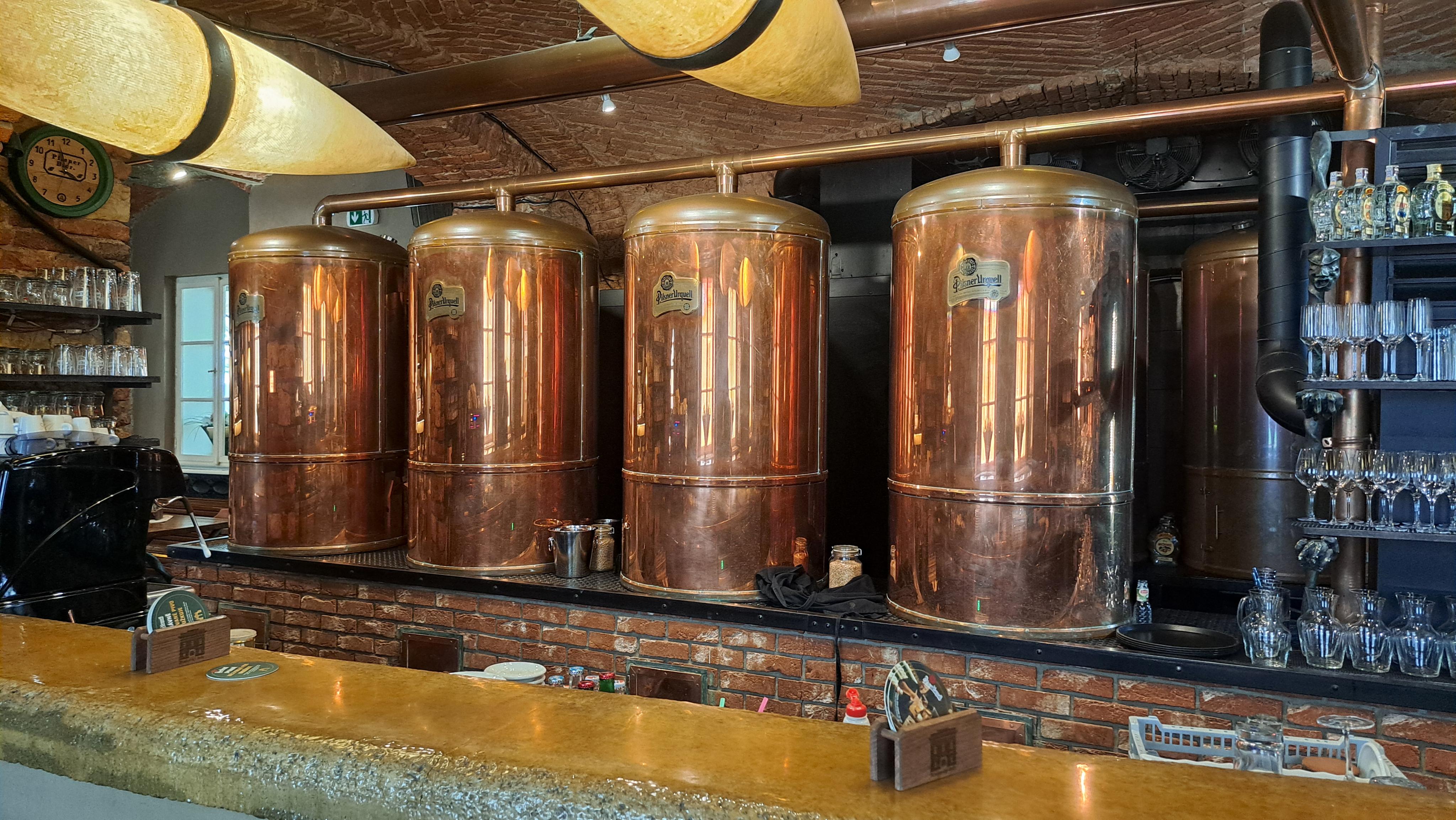 Restaurace Bredovský dvůr foto 3