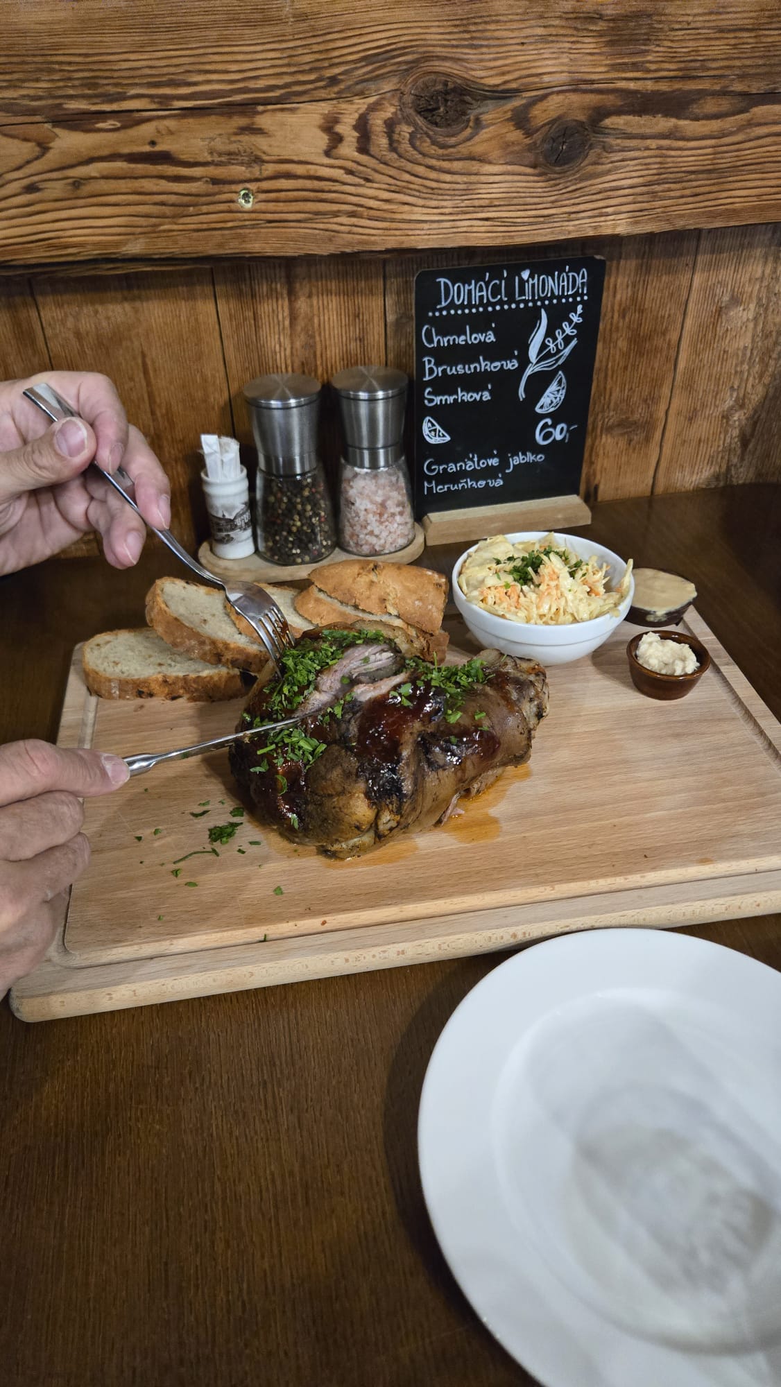 Restaurace Svatojakubský pivovar foto 4