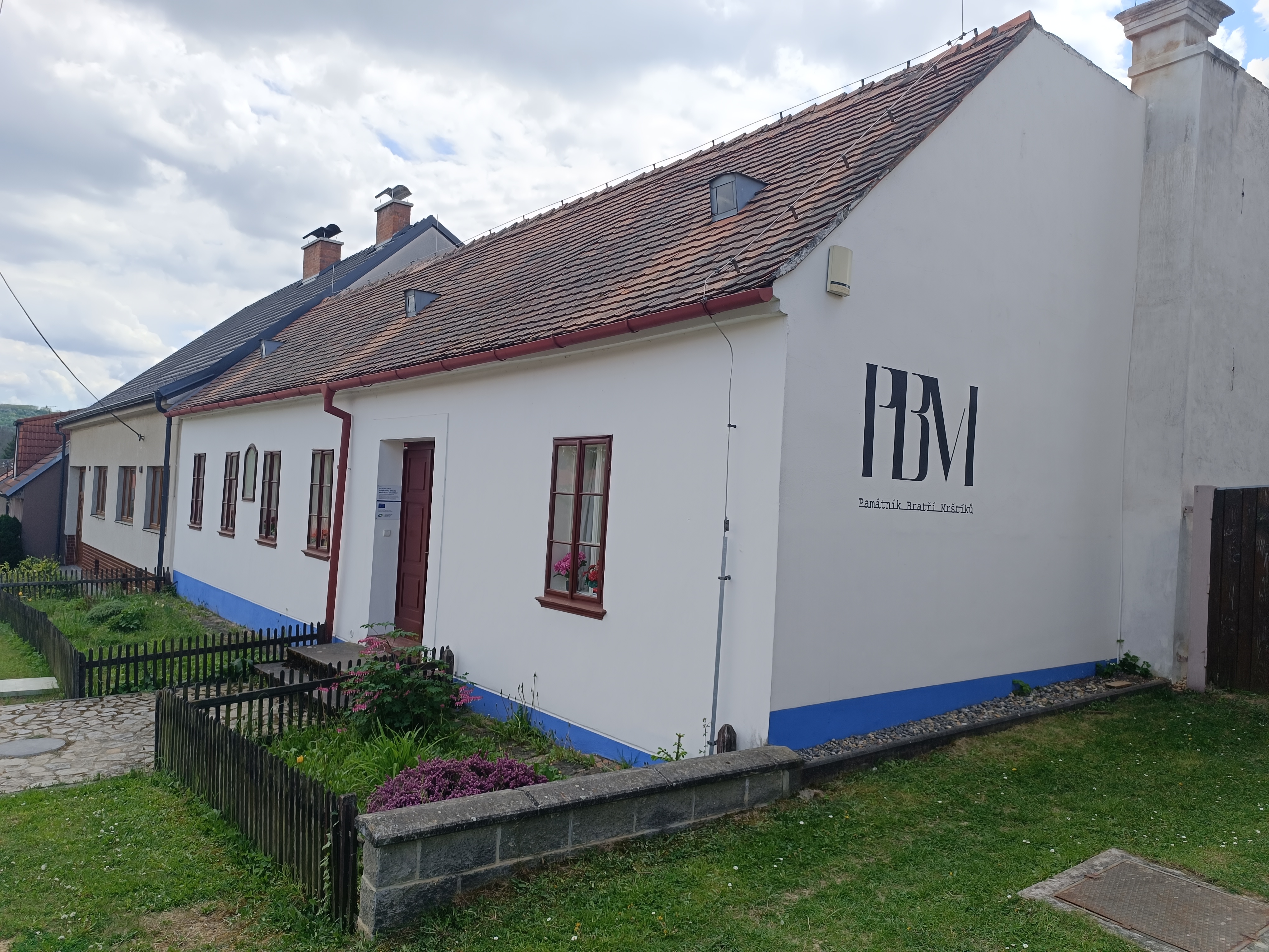 Památník bratří Mrštíků foto 3