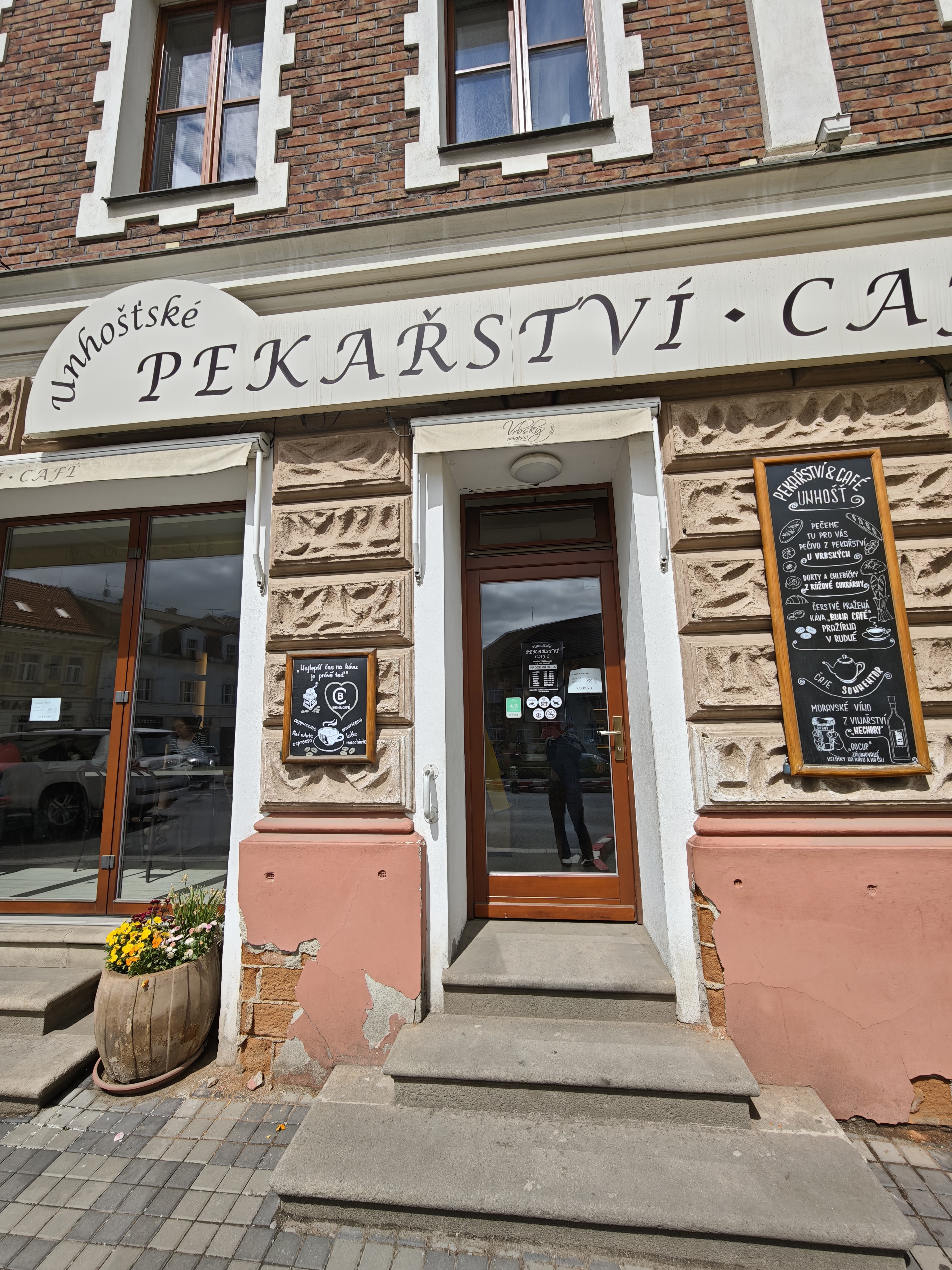 Unhošťské Pekařství - Café foto 6