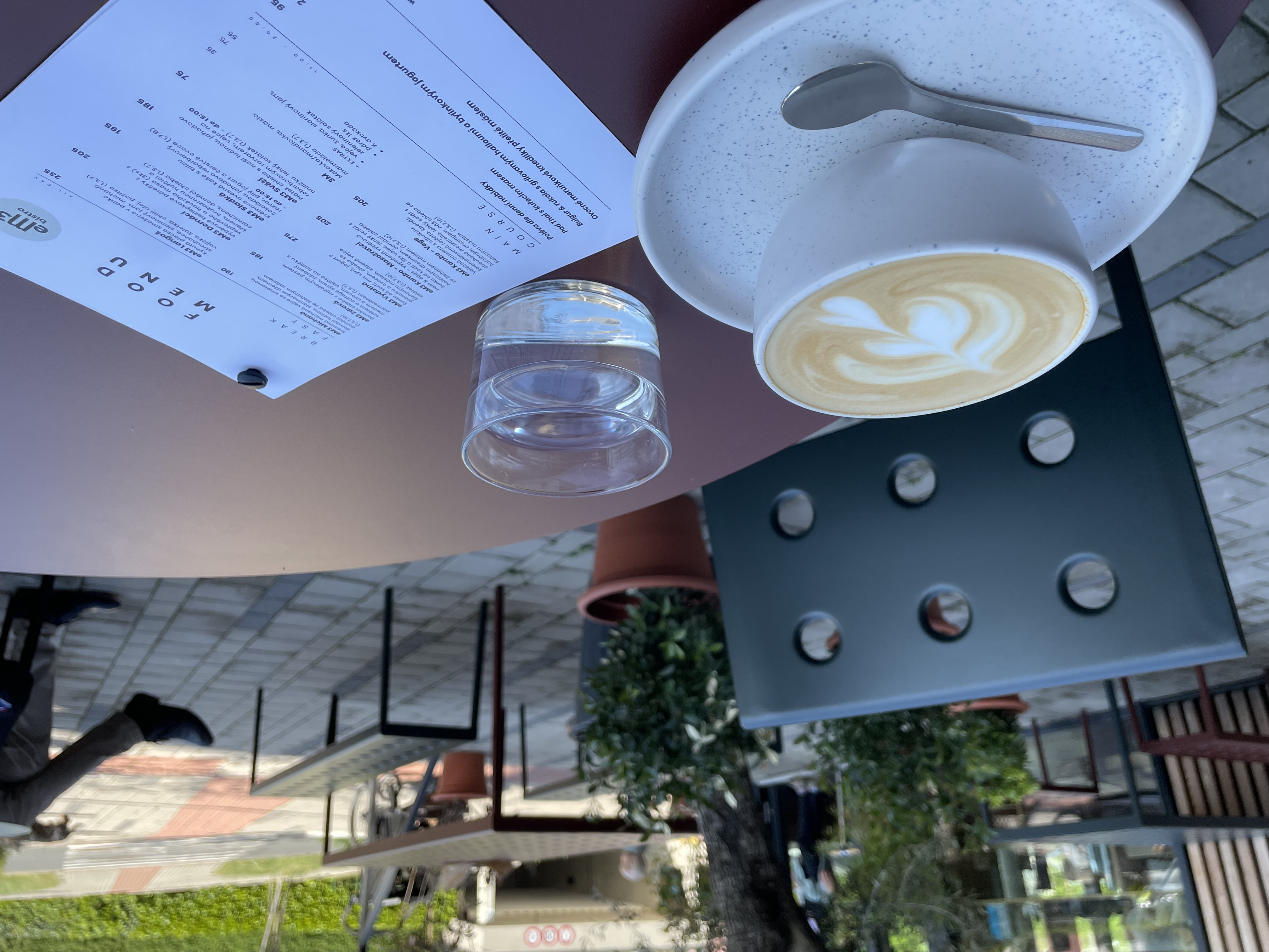 eM3 Bistro foto 2