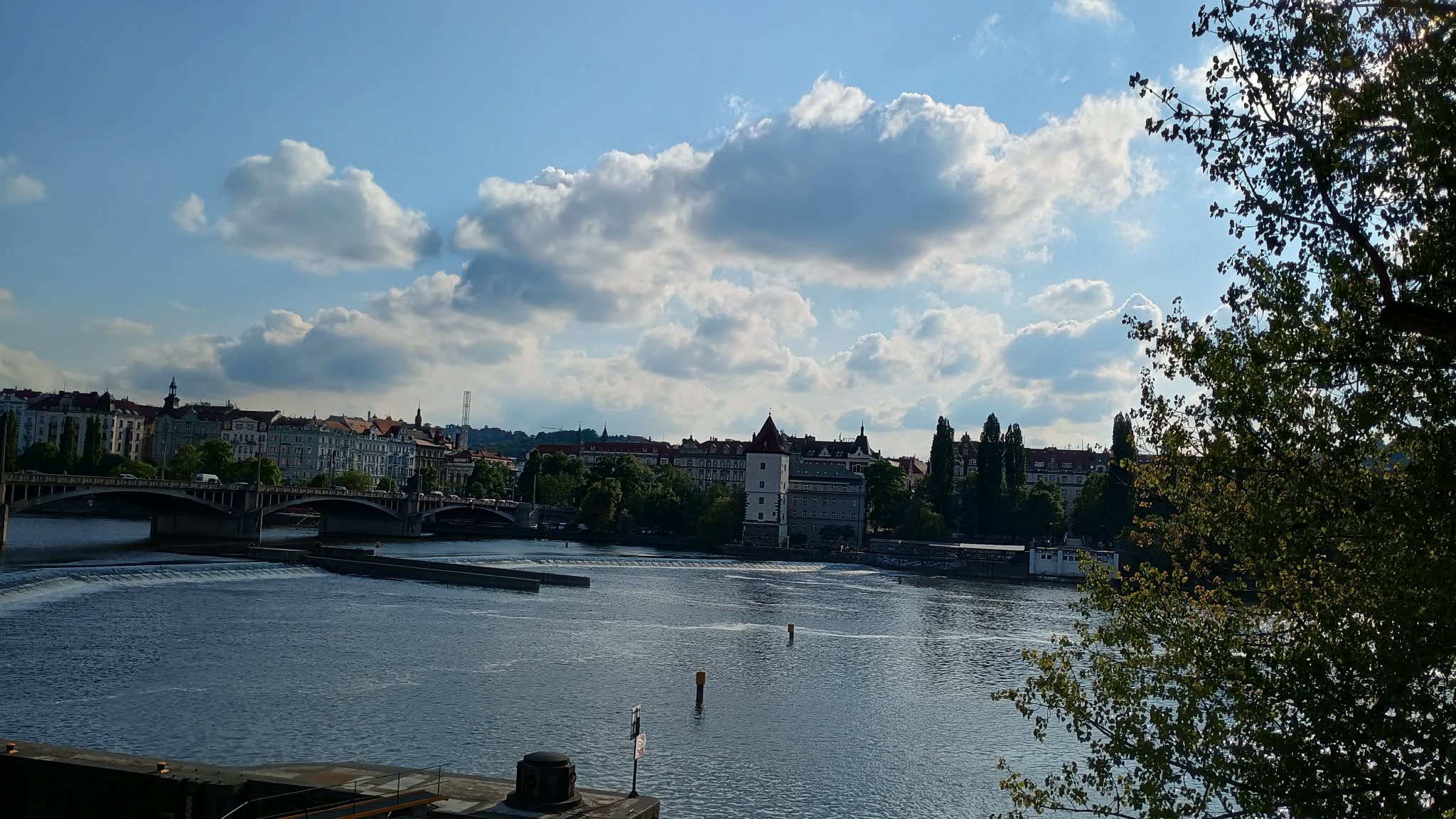 Aperol Spritz terrace Mánes Praha foto 4
