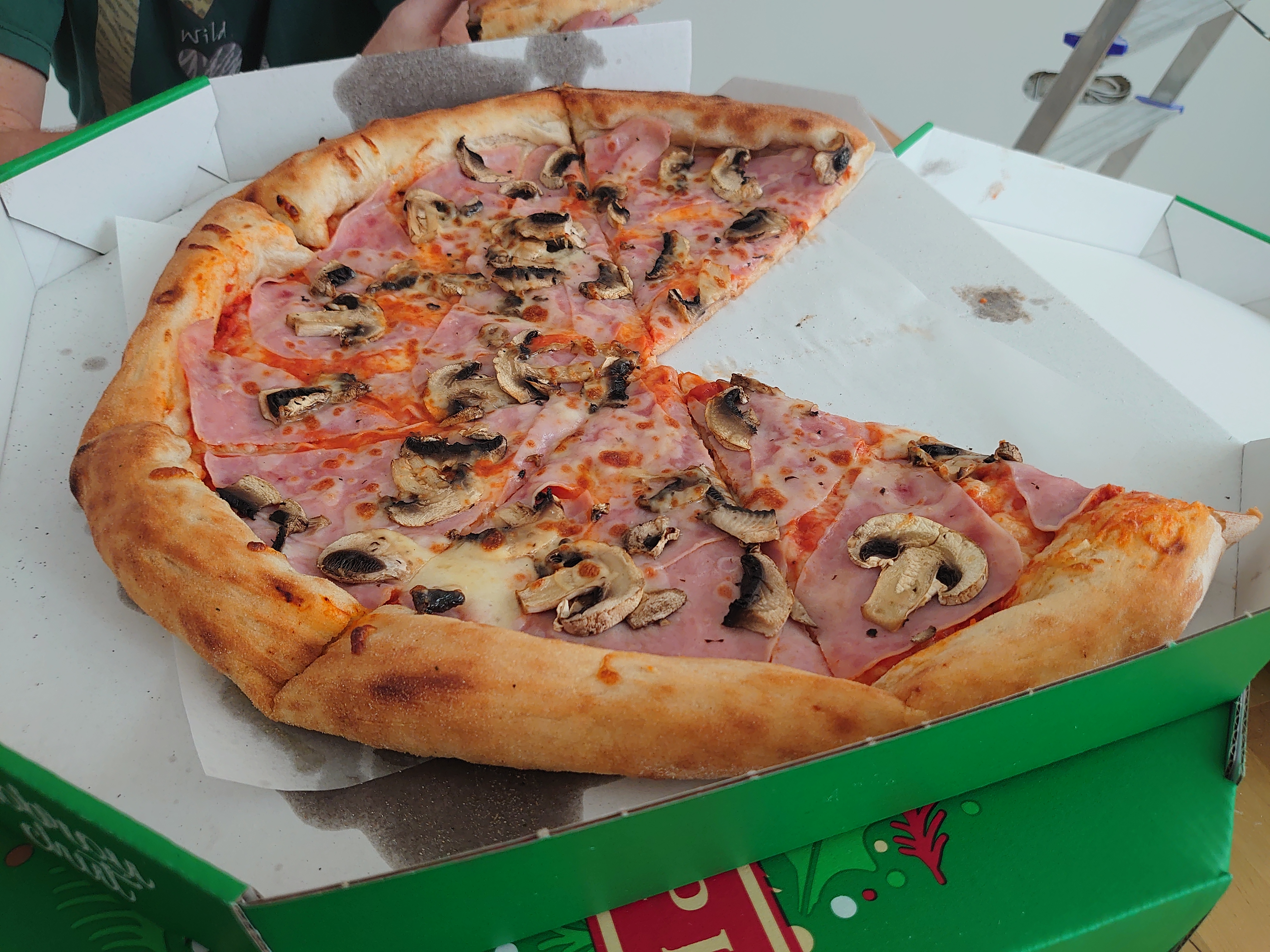 Rud's pizza foto 2