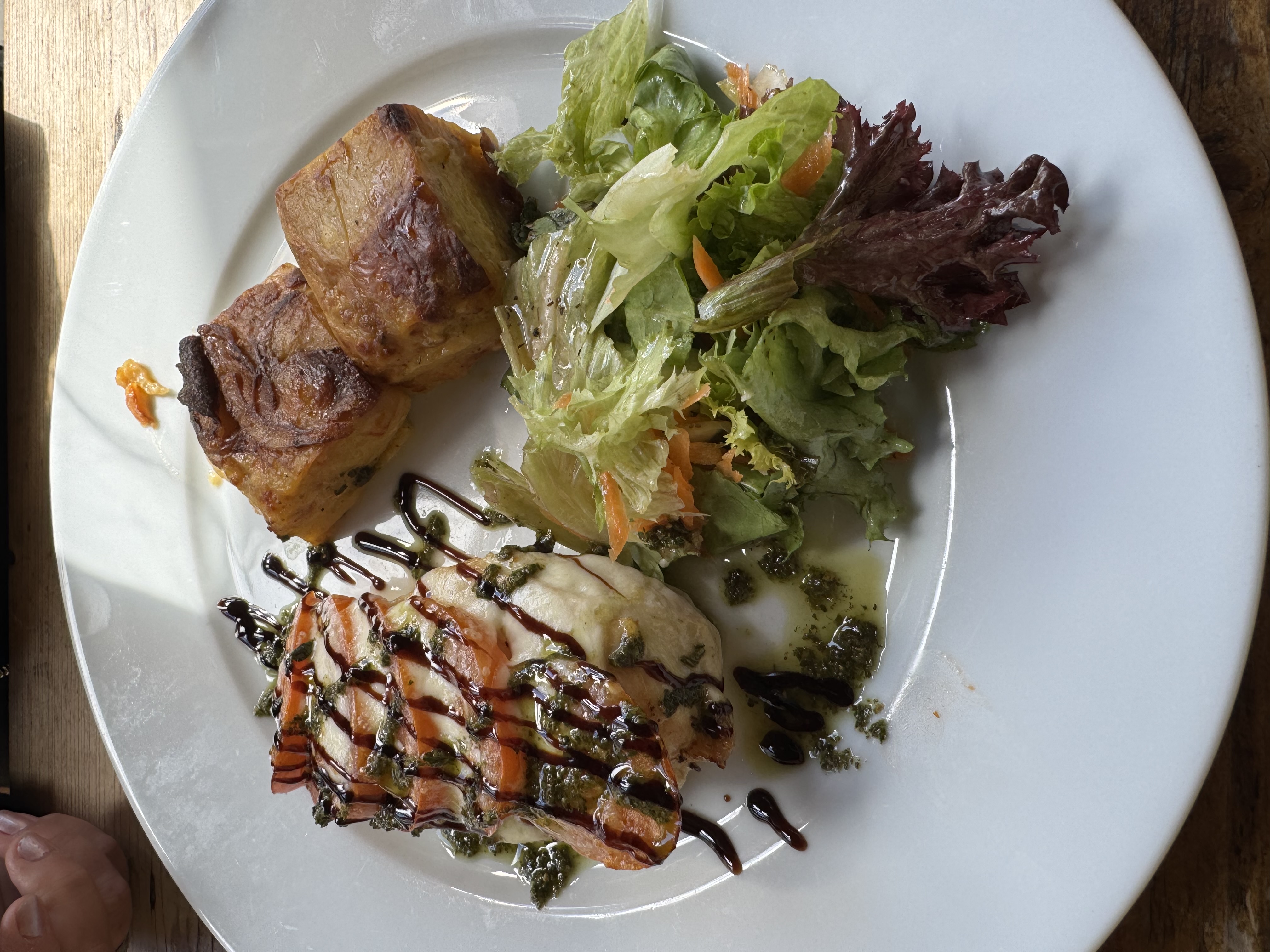 Restaurace Na Téčku foto 2