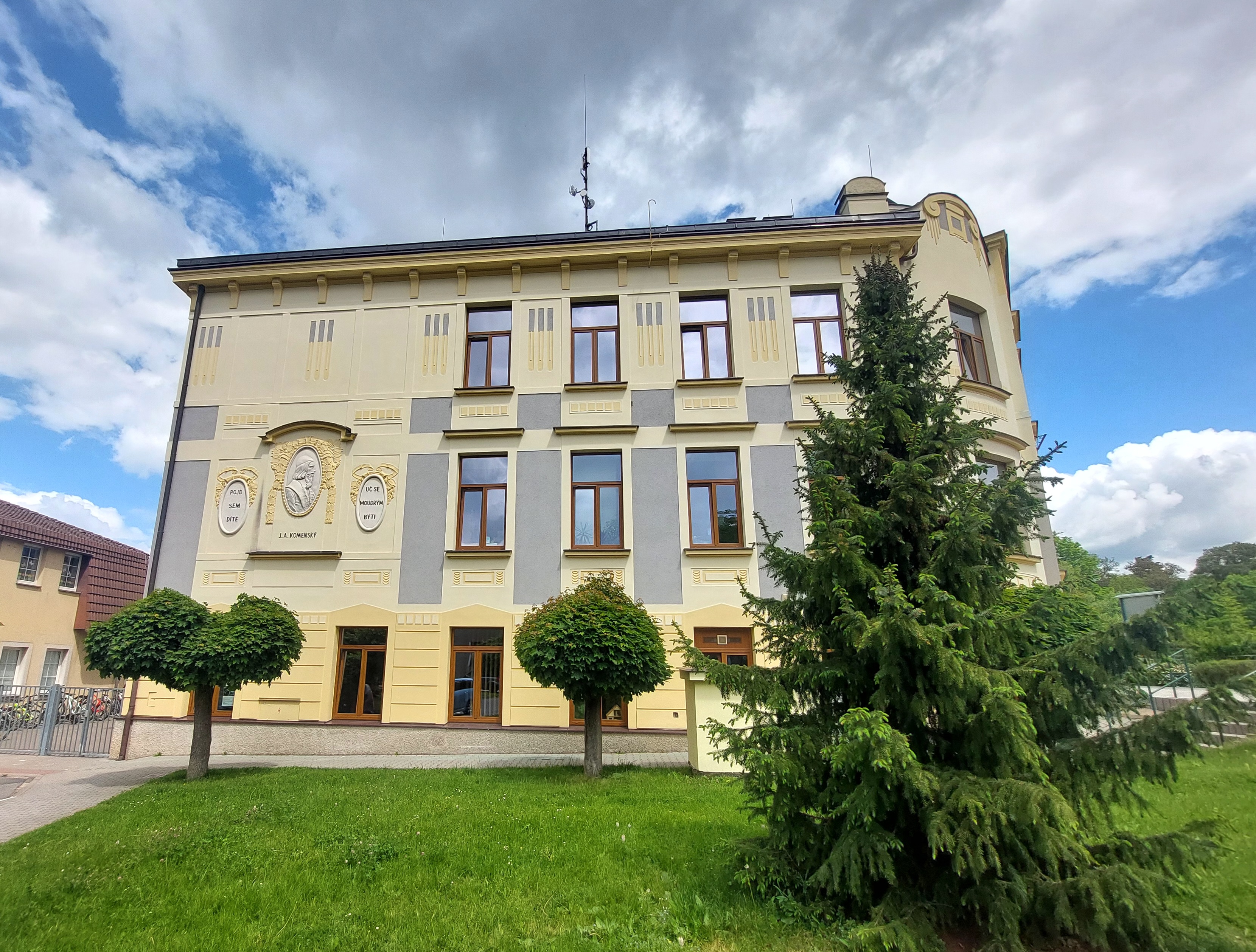 ZŠ a MŠ Doudleby nad Orlicí foto 3
