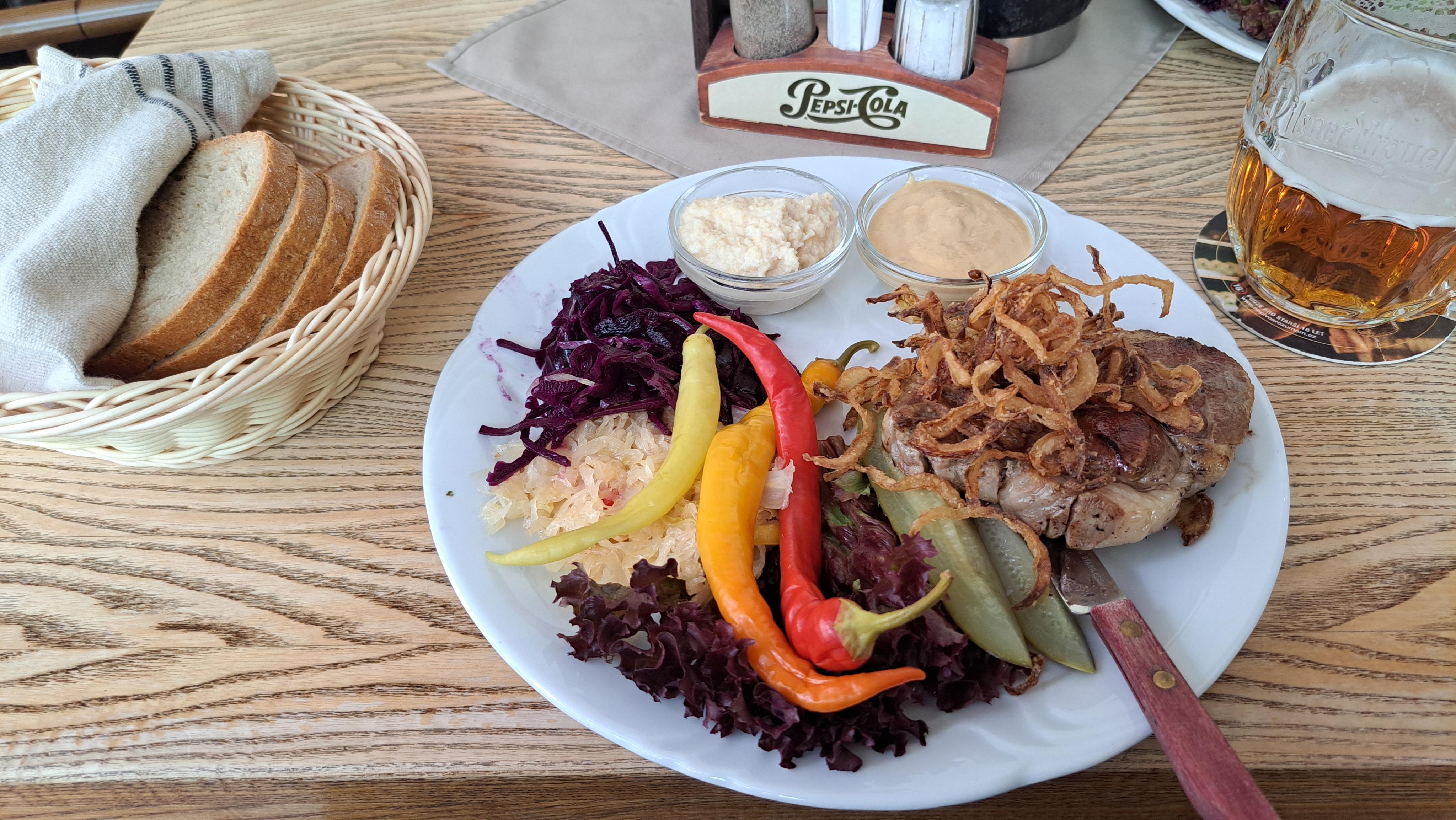 Restaurace Bredovský dvůr foto 2
