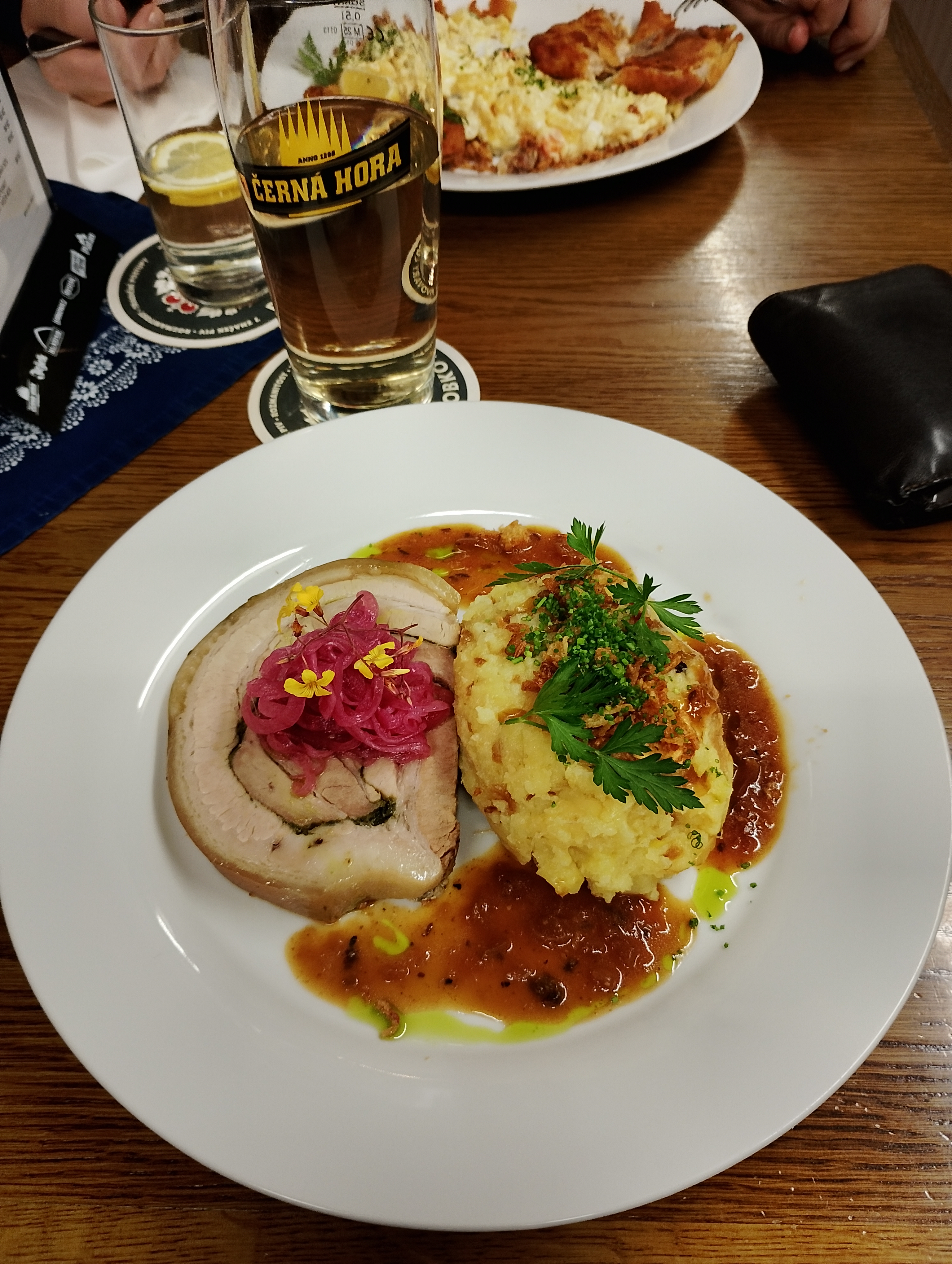 Restaurace hotelu Závrší foto 5