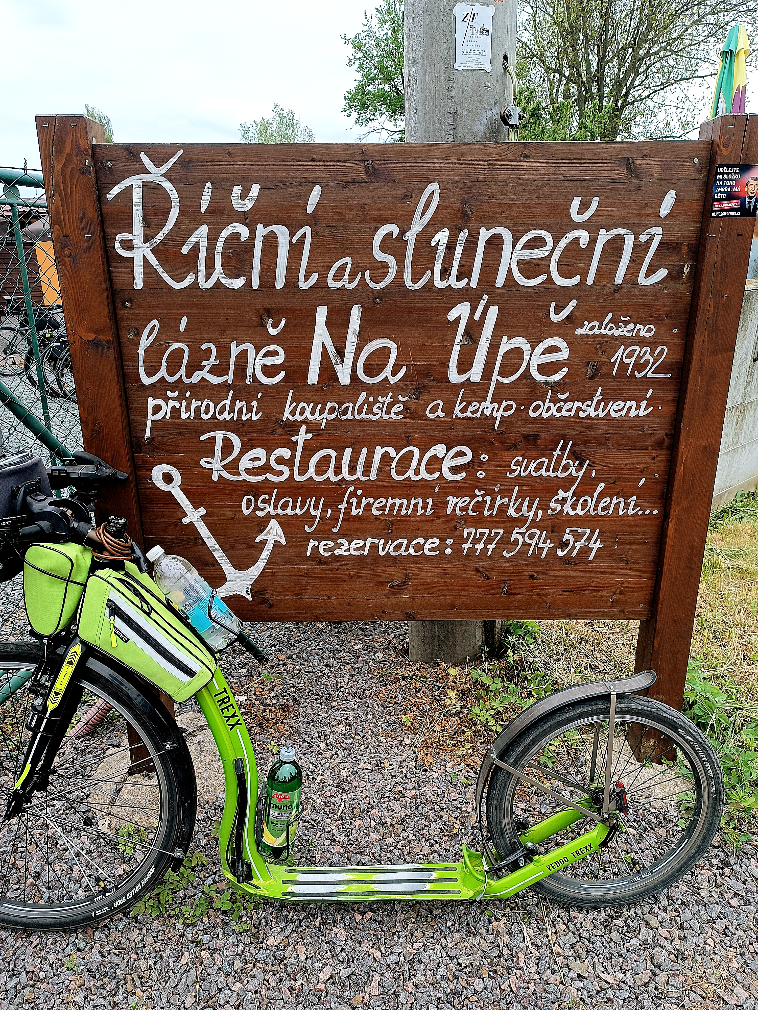 Restaurace Říční a sluneční lázně Na Úpě foto 5