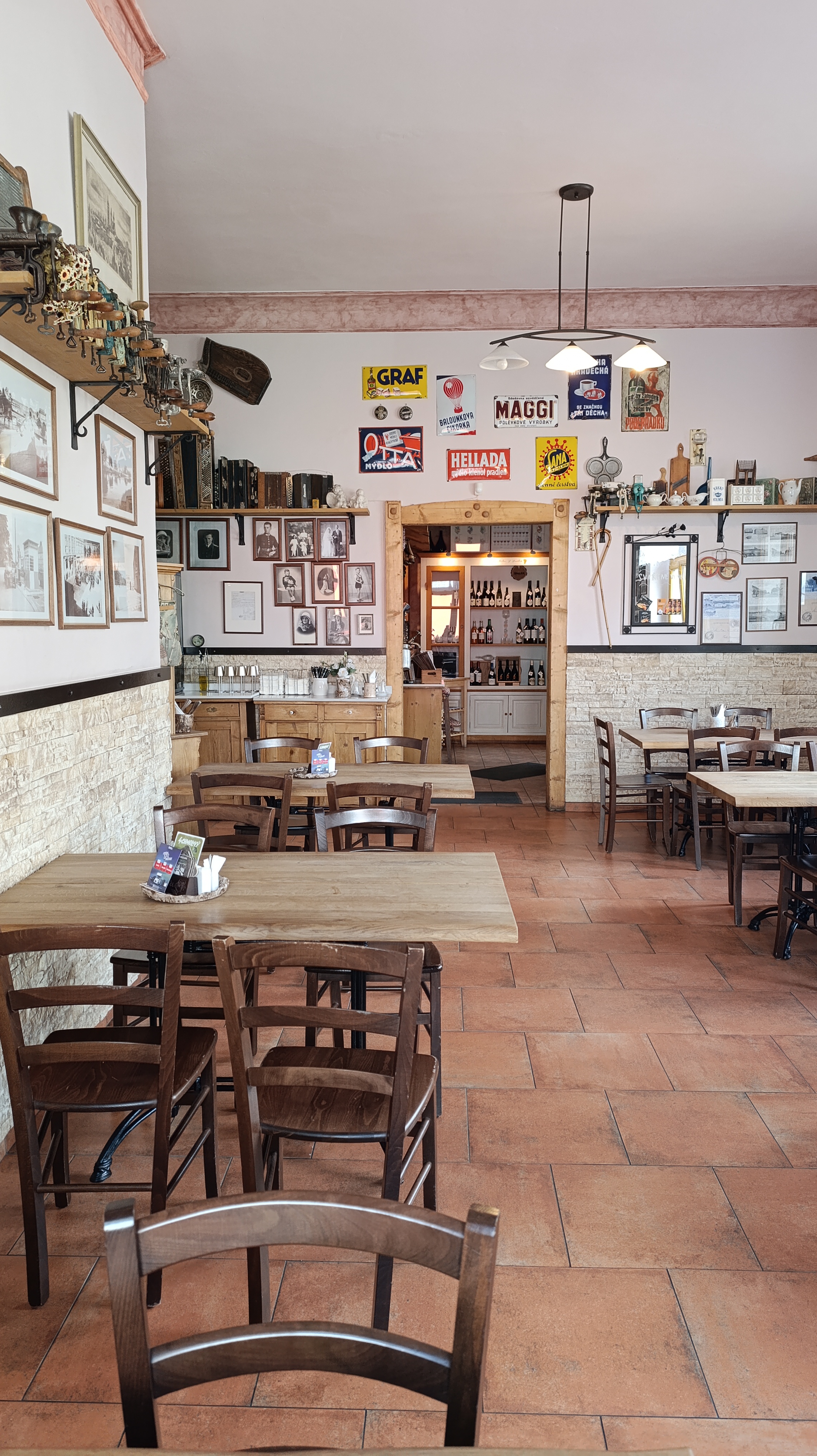 Restaurace U Růže foto 2