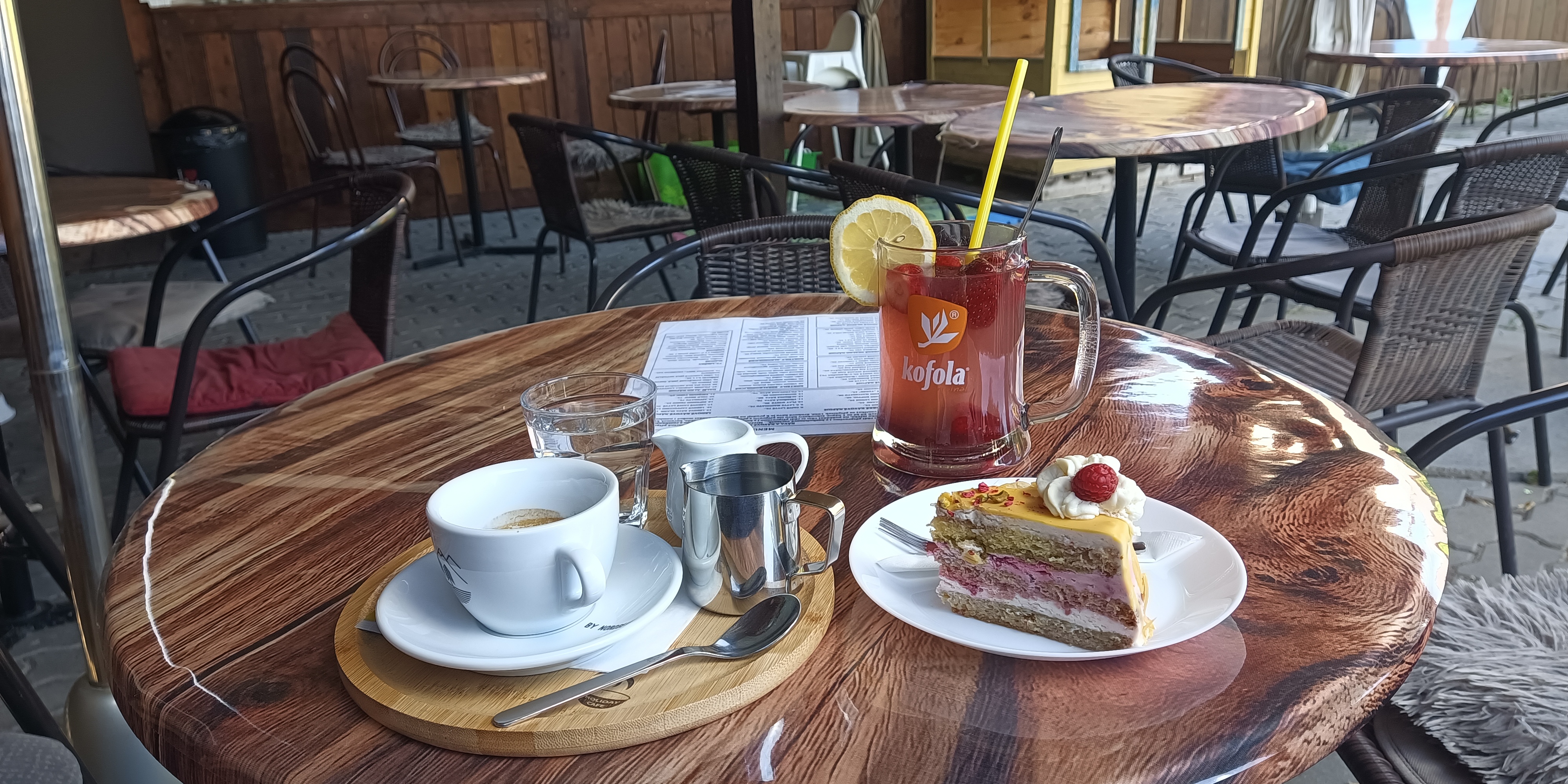 Holiday CAFE foto 4