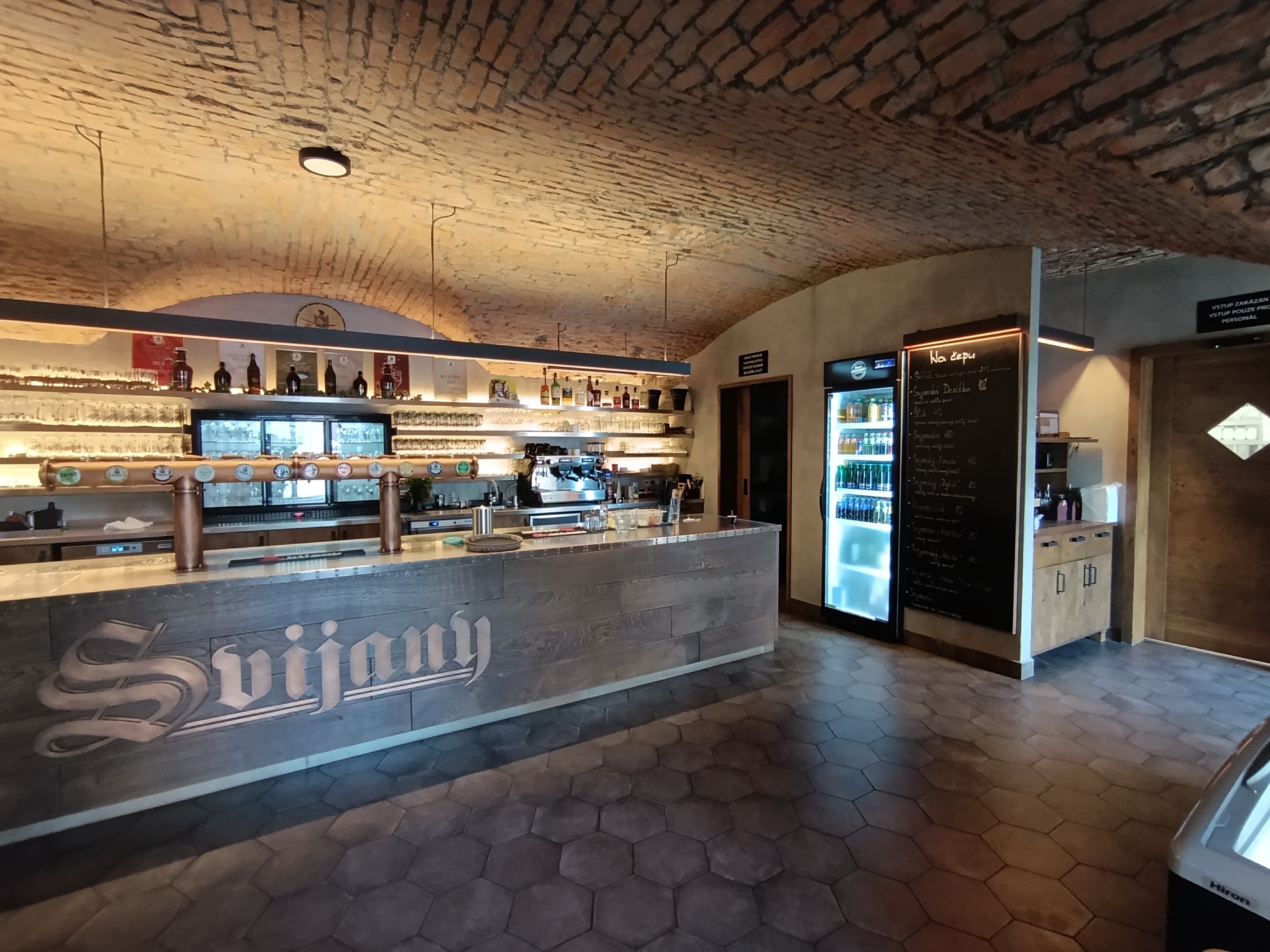 Pivovarská restaurace Svijany foto 2