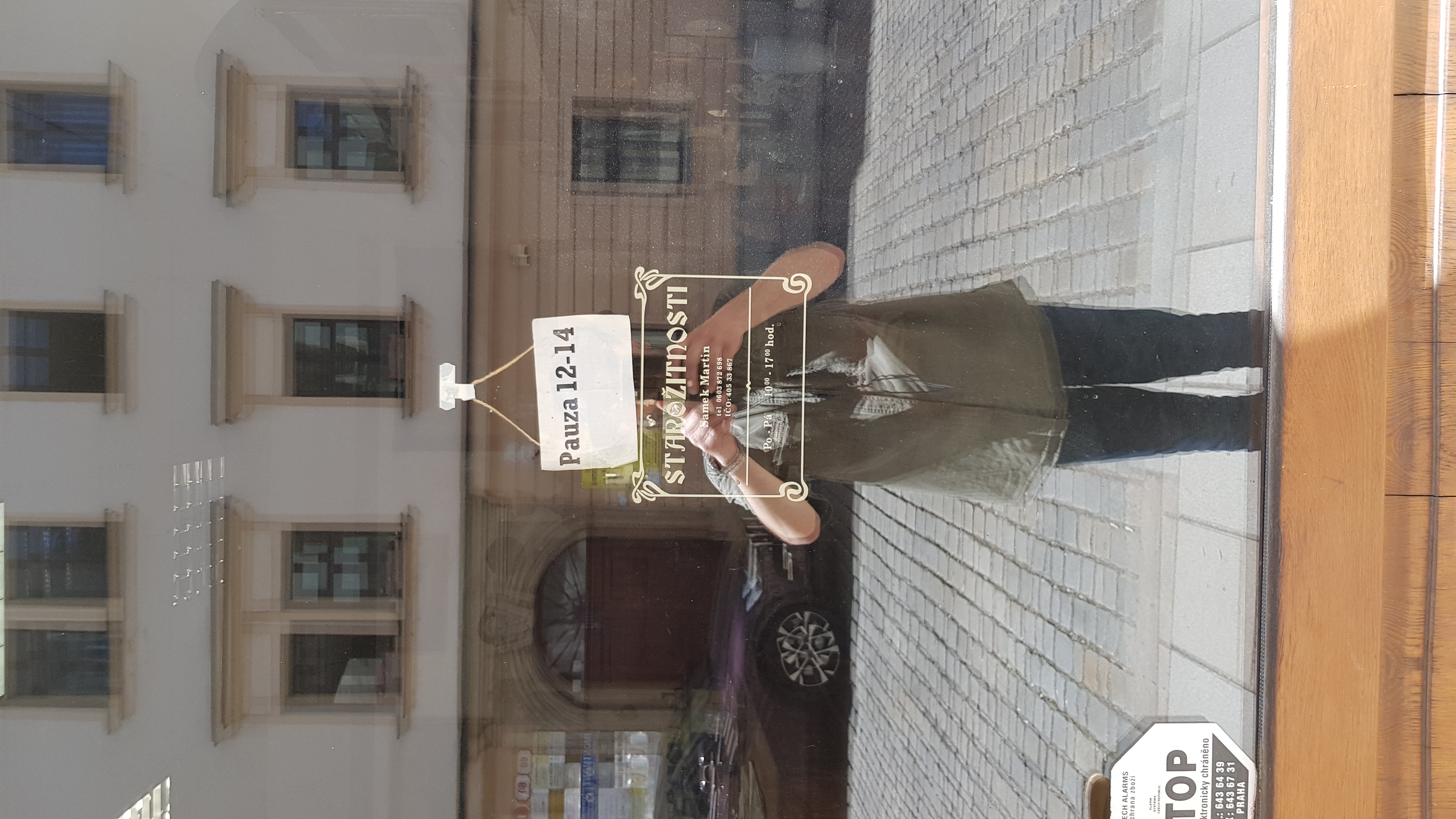 Starožitnosti Antik foto 2