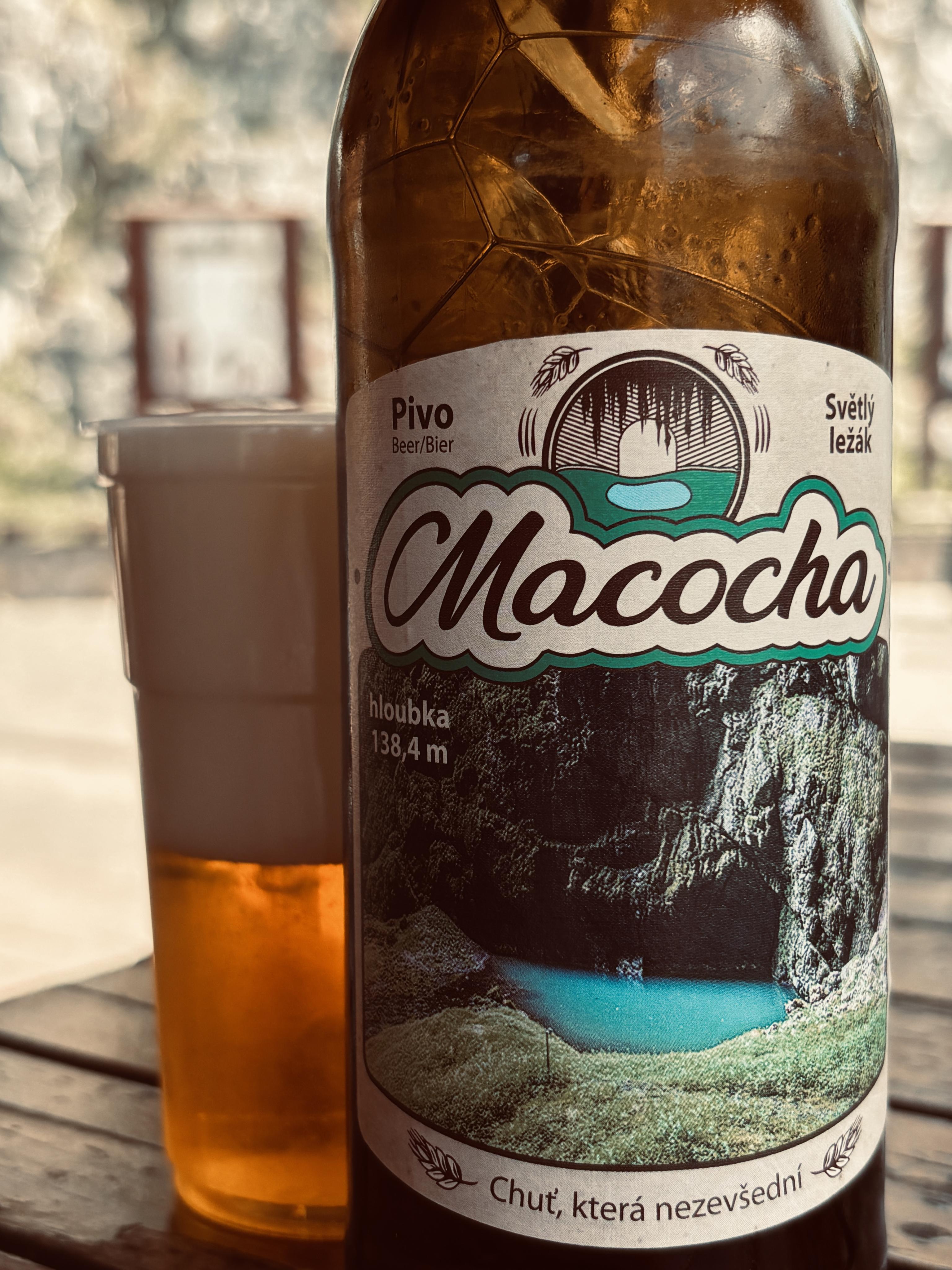 Občerstvení u Jeskyně Balcarka foto 3
