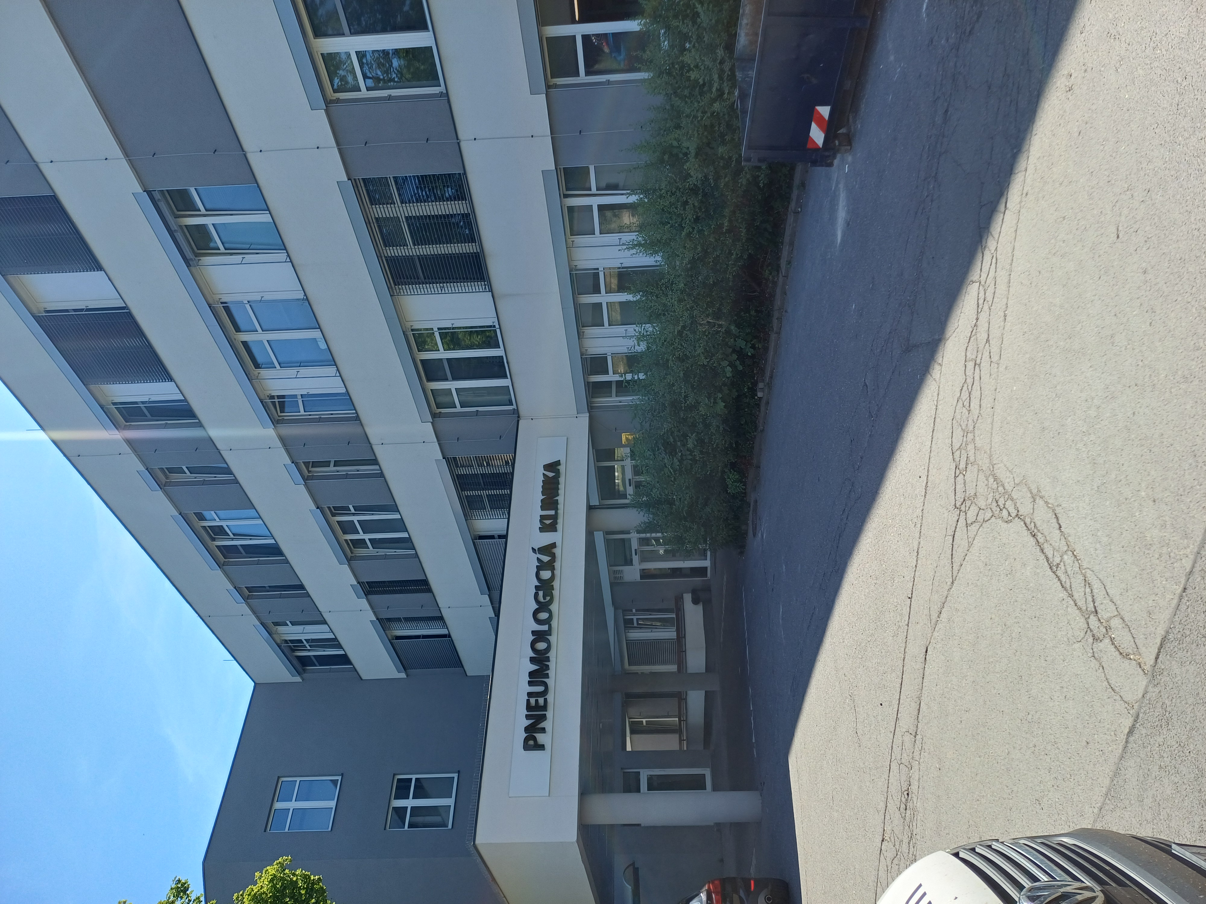 Pneumologická klinika UK 2. LF a FNMH, pracoviště Motol foto 2