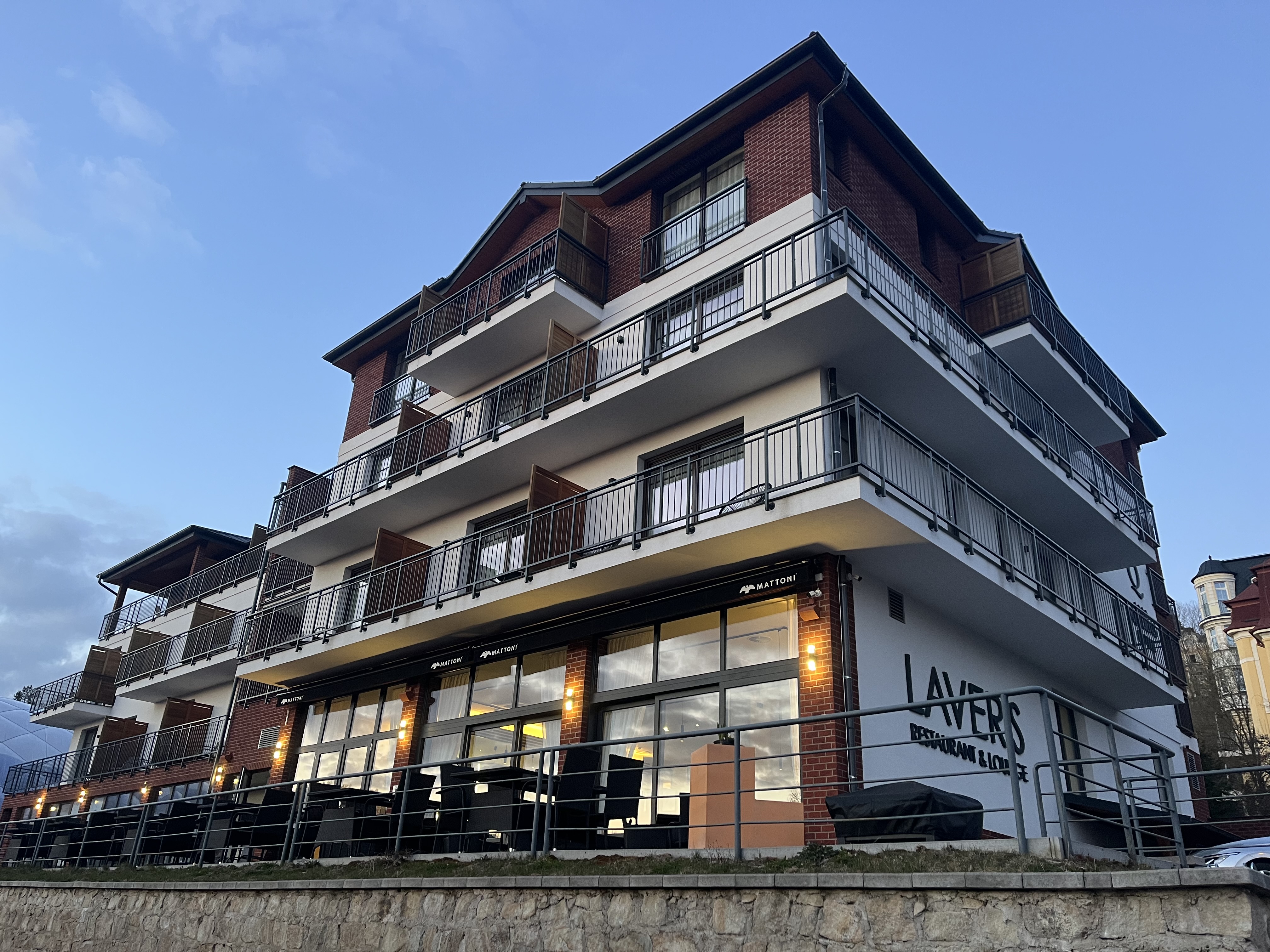 Queens Hotel & Wellness foto 3