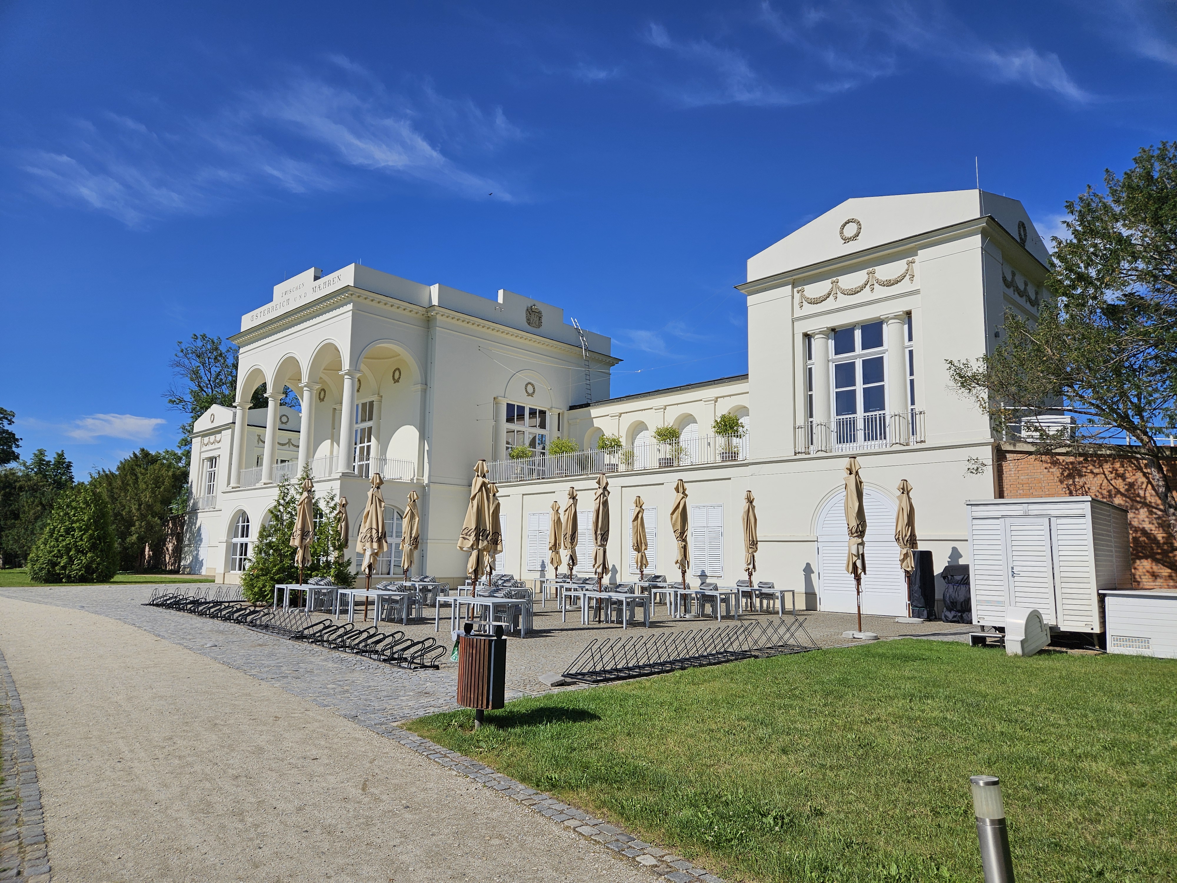Chateau de Frontiere foto 2