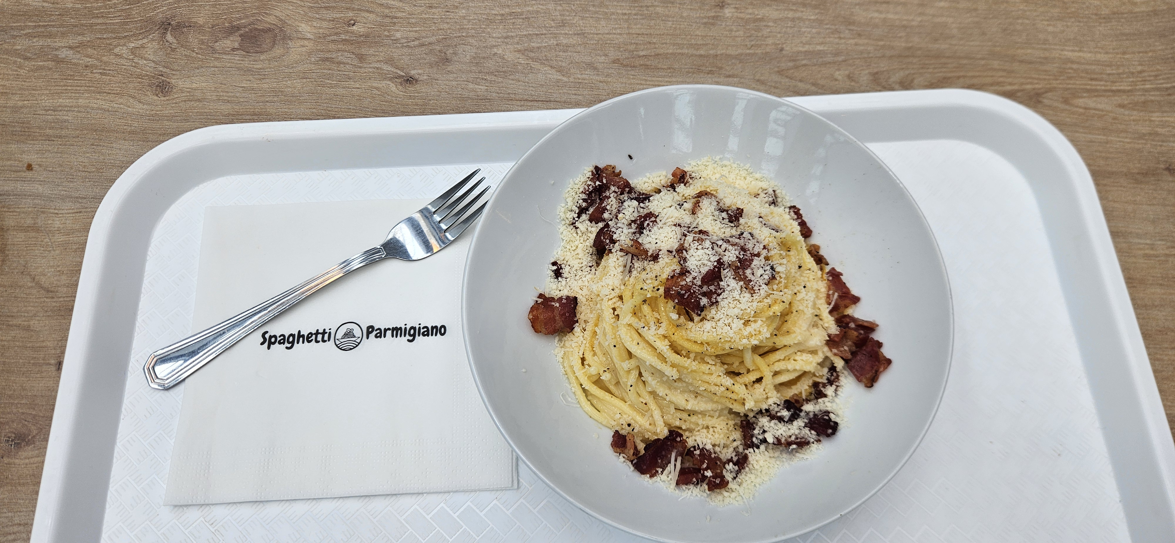 Spaghetti Parmigiano foto 1