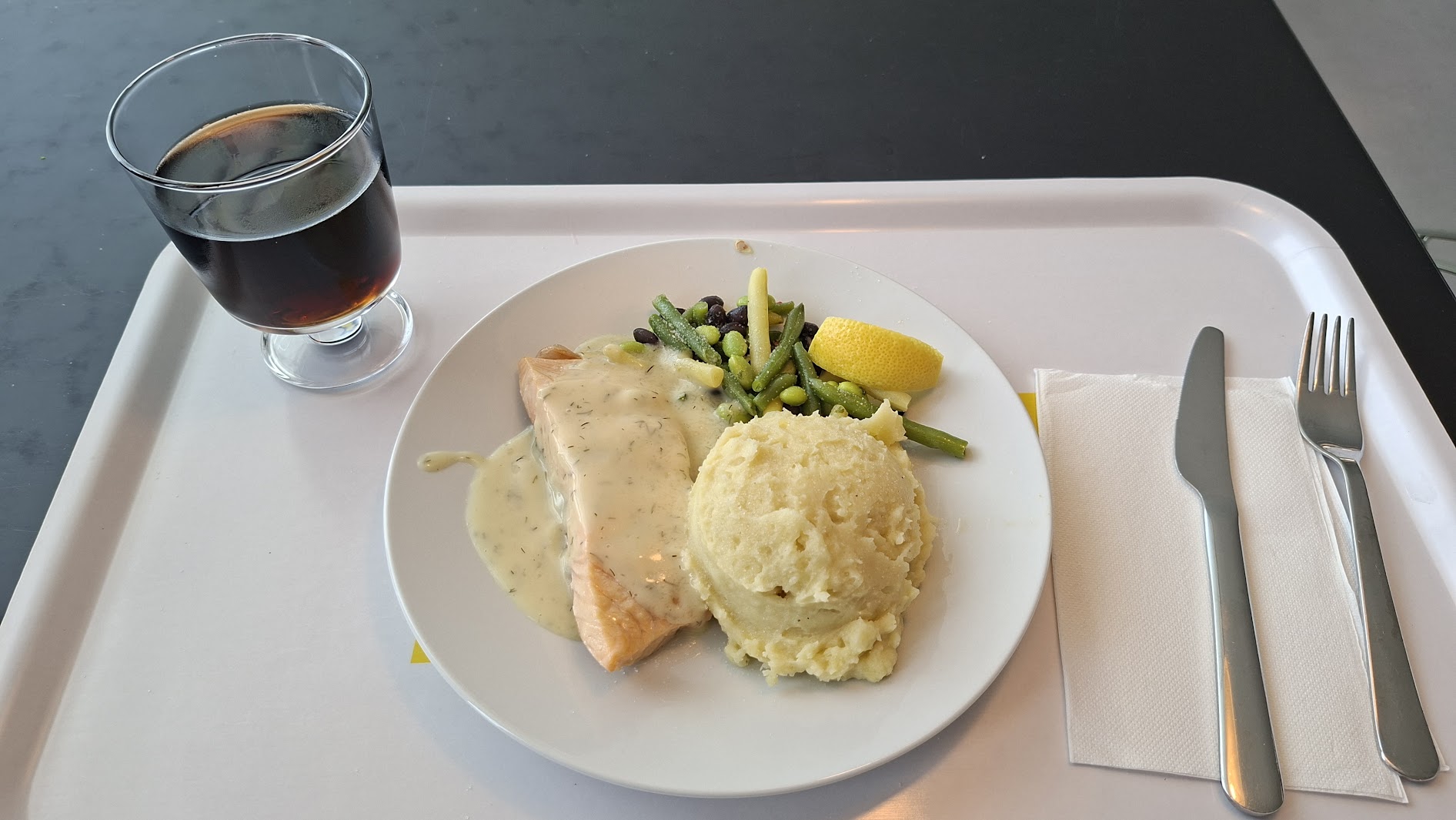 Švédská restaurace a kavárna IKEA Zličín foto 3