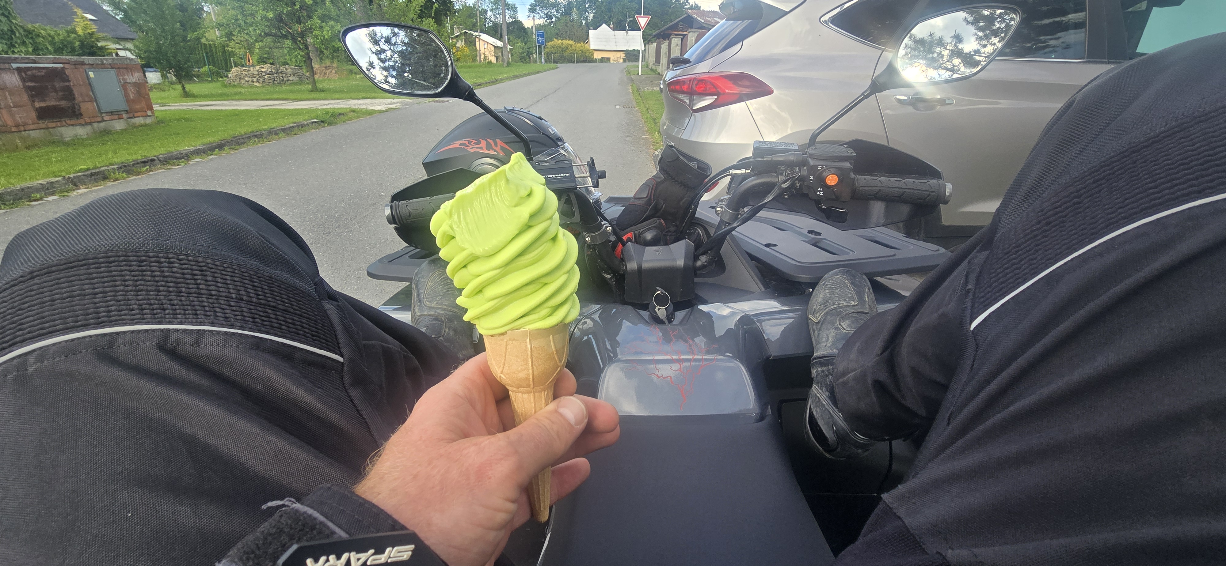 Zmrzlinový stánek Trojanovice foto 1