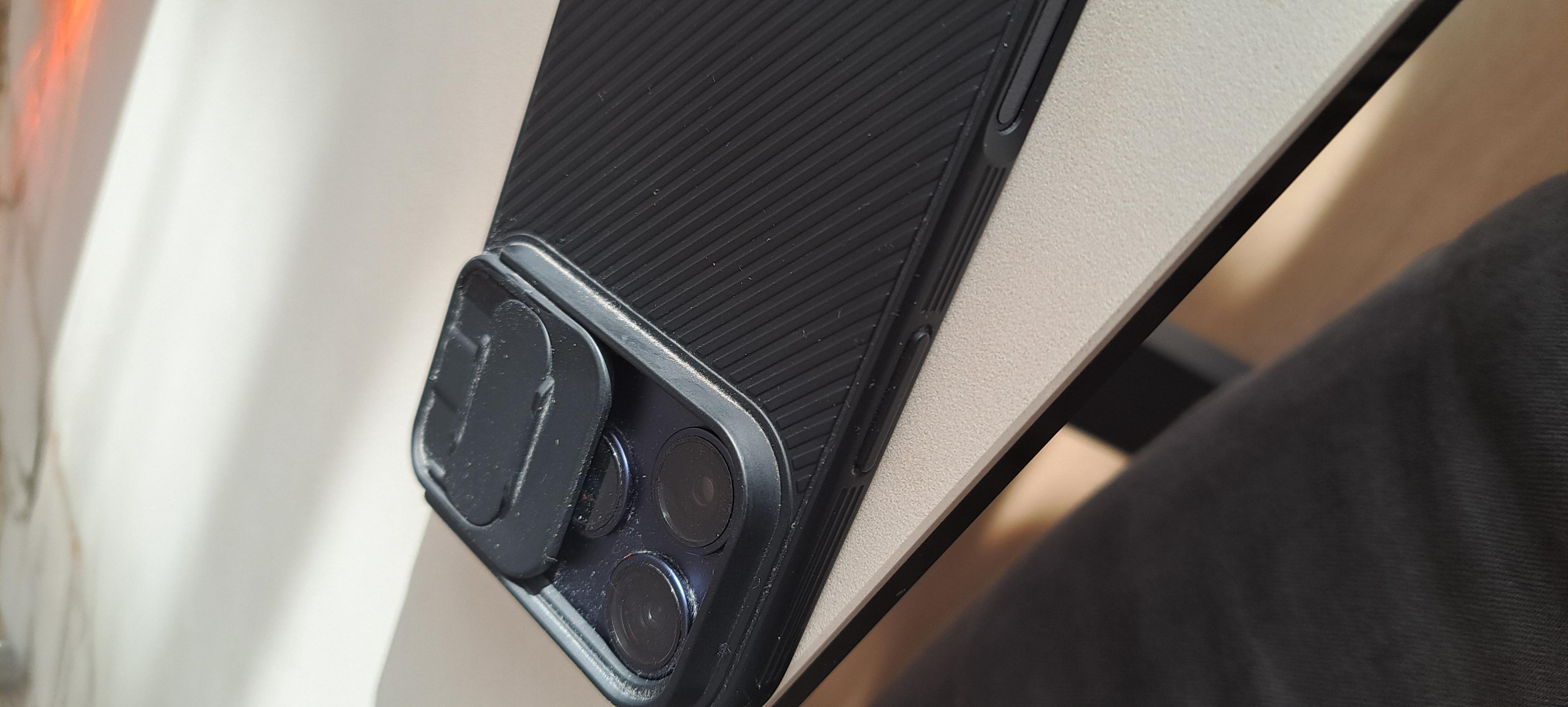TECHNOVA – Opravy telefonů foto 2