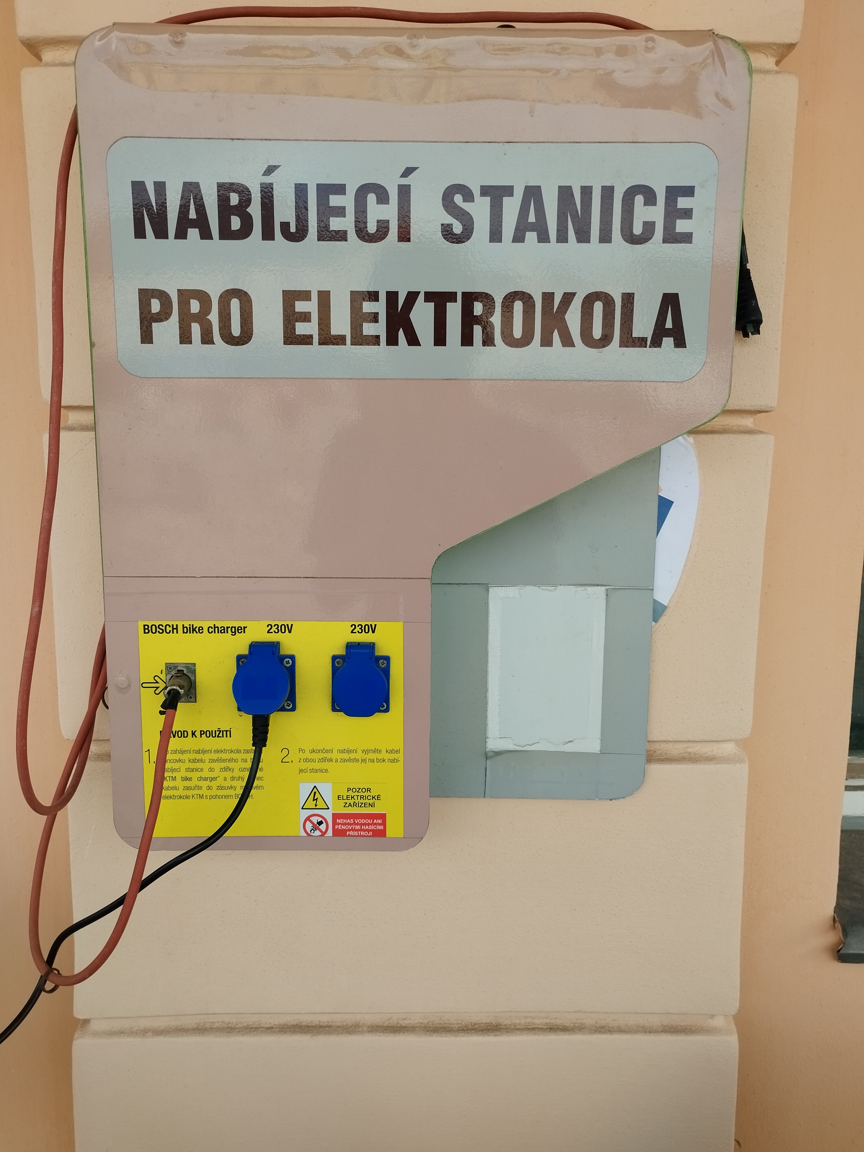 Nabíjecí zásuvka pro elektrokola - Bruntál foto 3