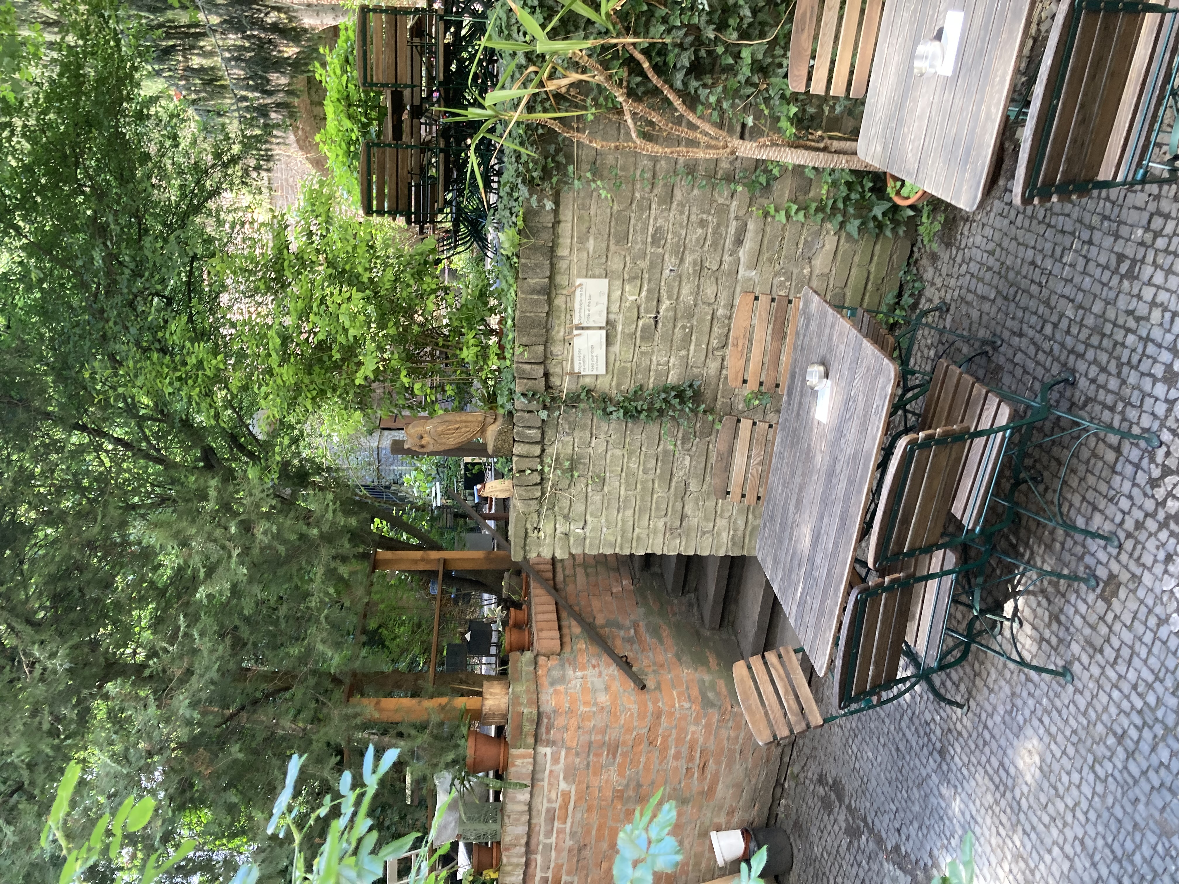 Kavárna Čekárna foto 2