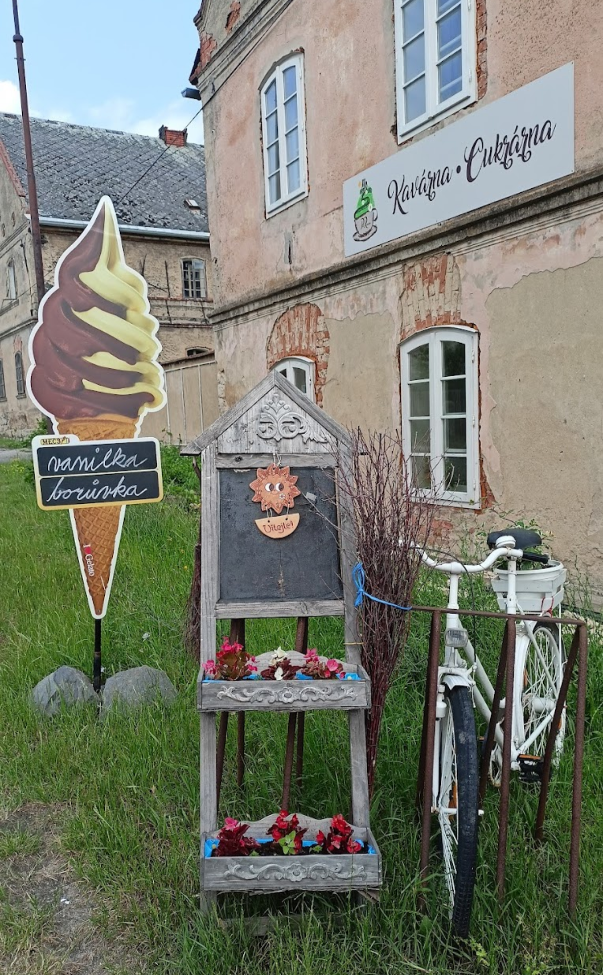 Kavárna Cukrárna Pod Ronovem foto 4
