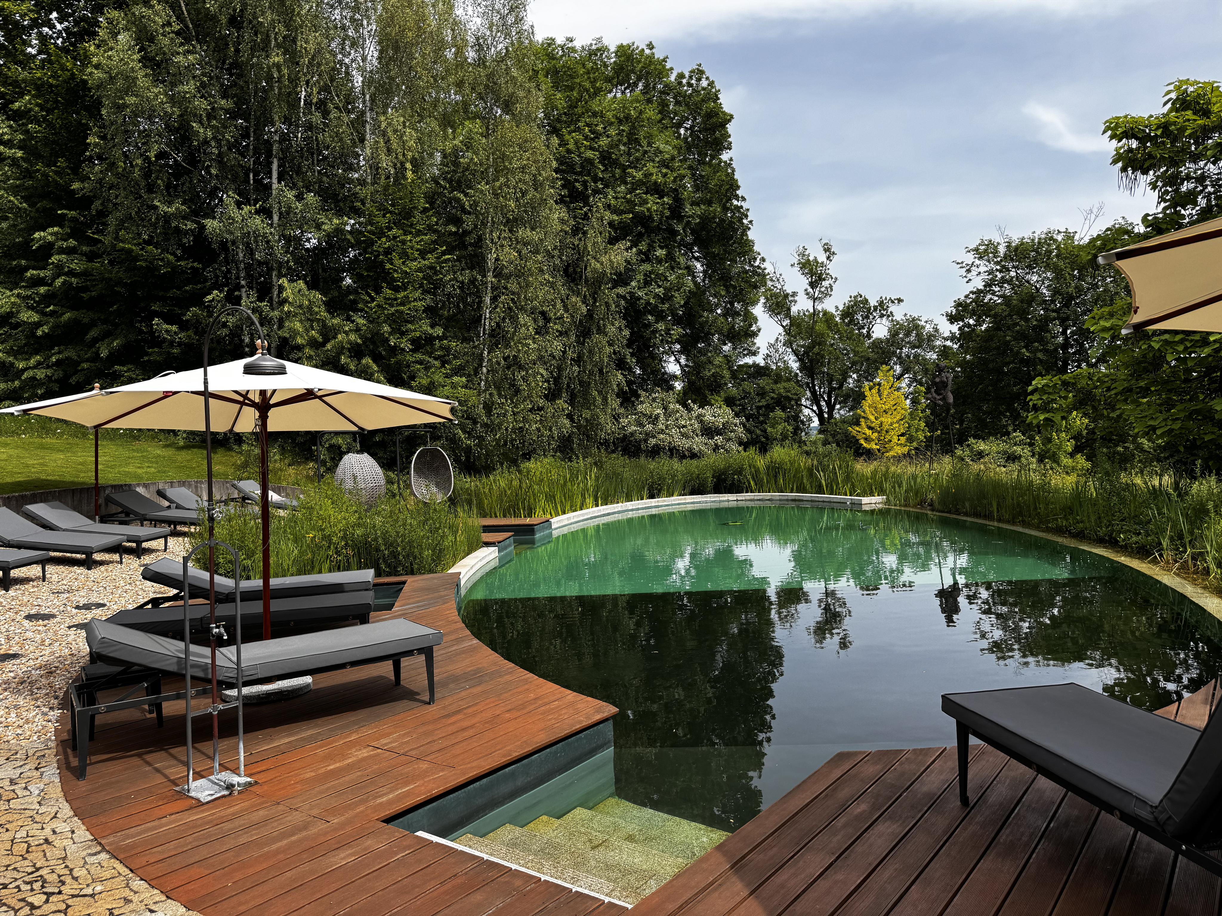 Chateau Mcely foto 2