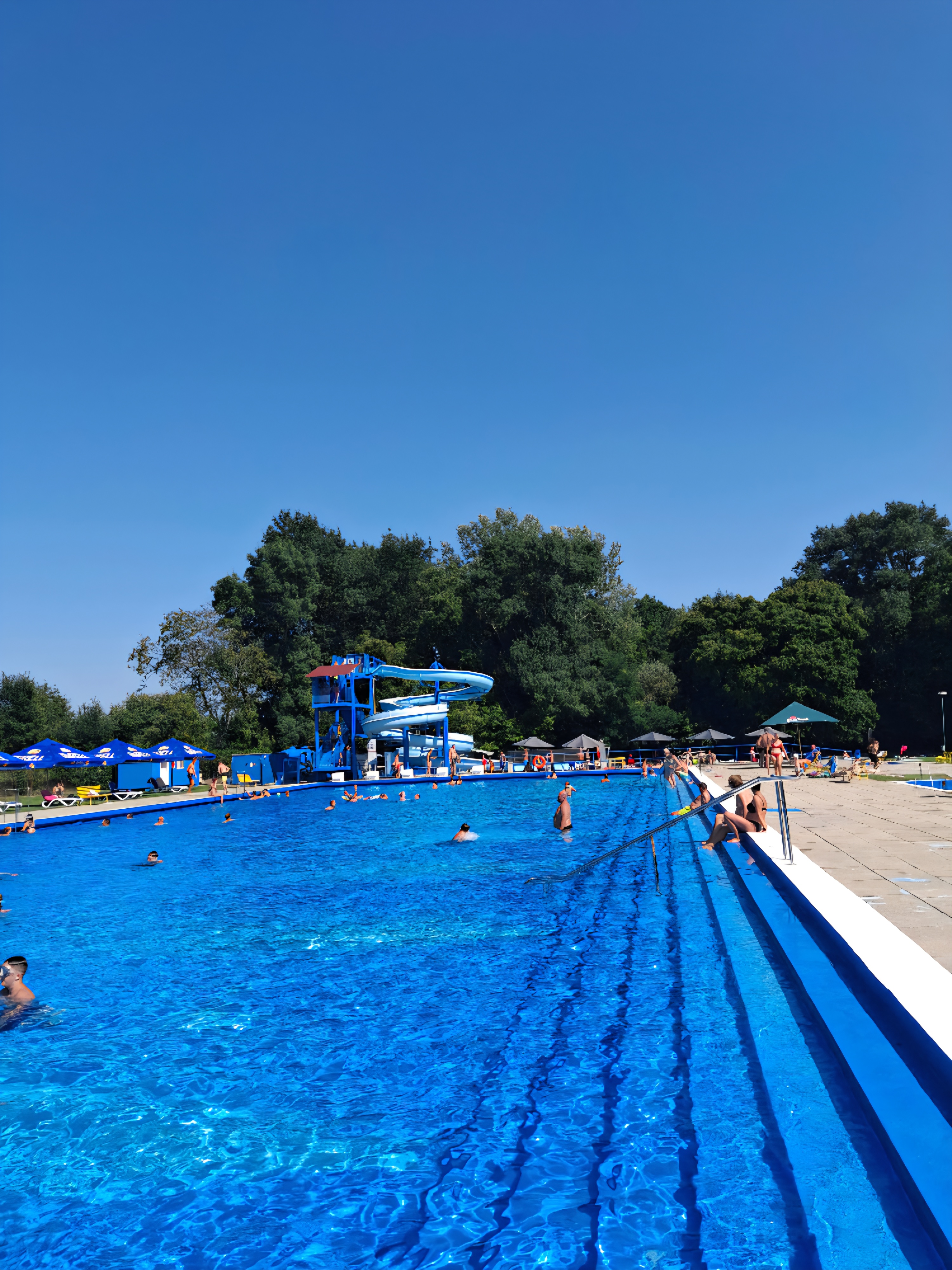 AUTOKEMPINK Strážnice - koupaliště foto 2
