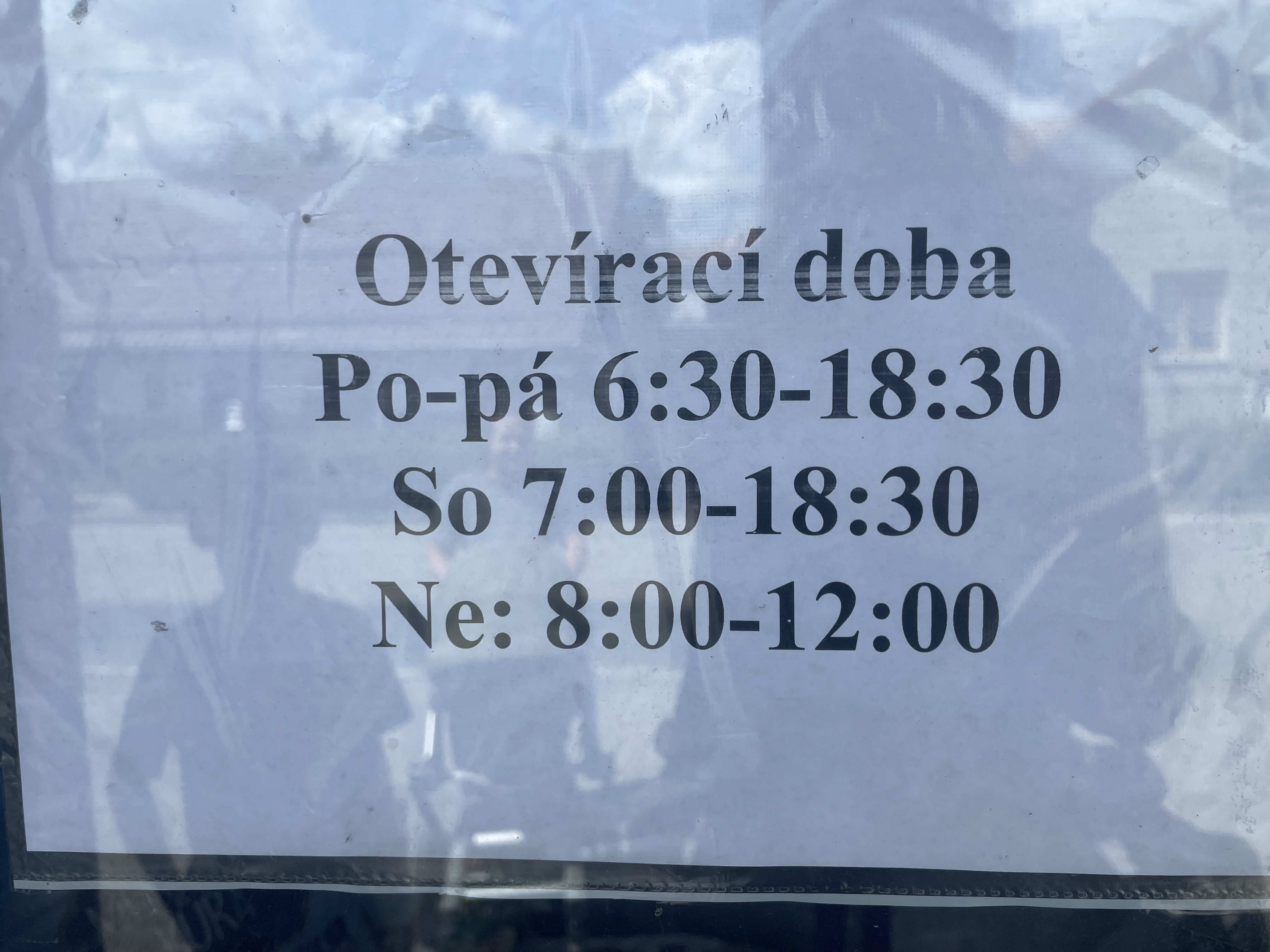 Potraviny Zámecká 122 foto 2