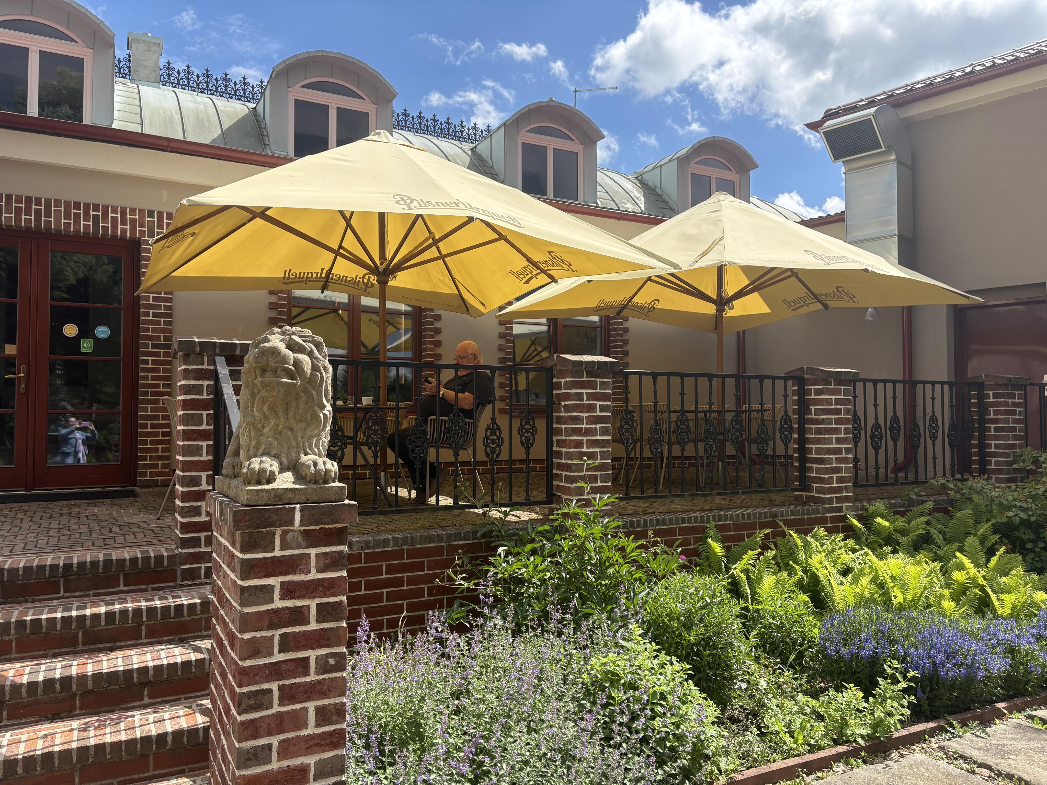 Restaurace Zbirožský Dvůr foto 2