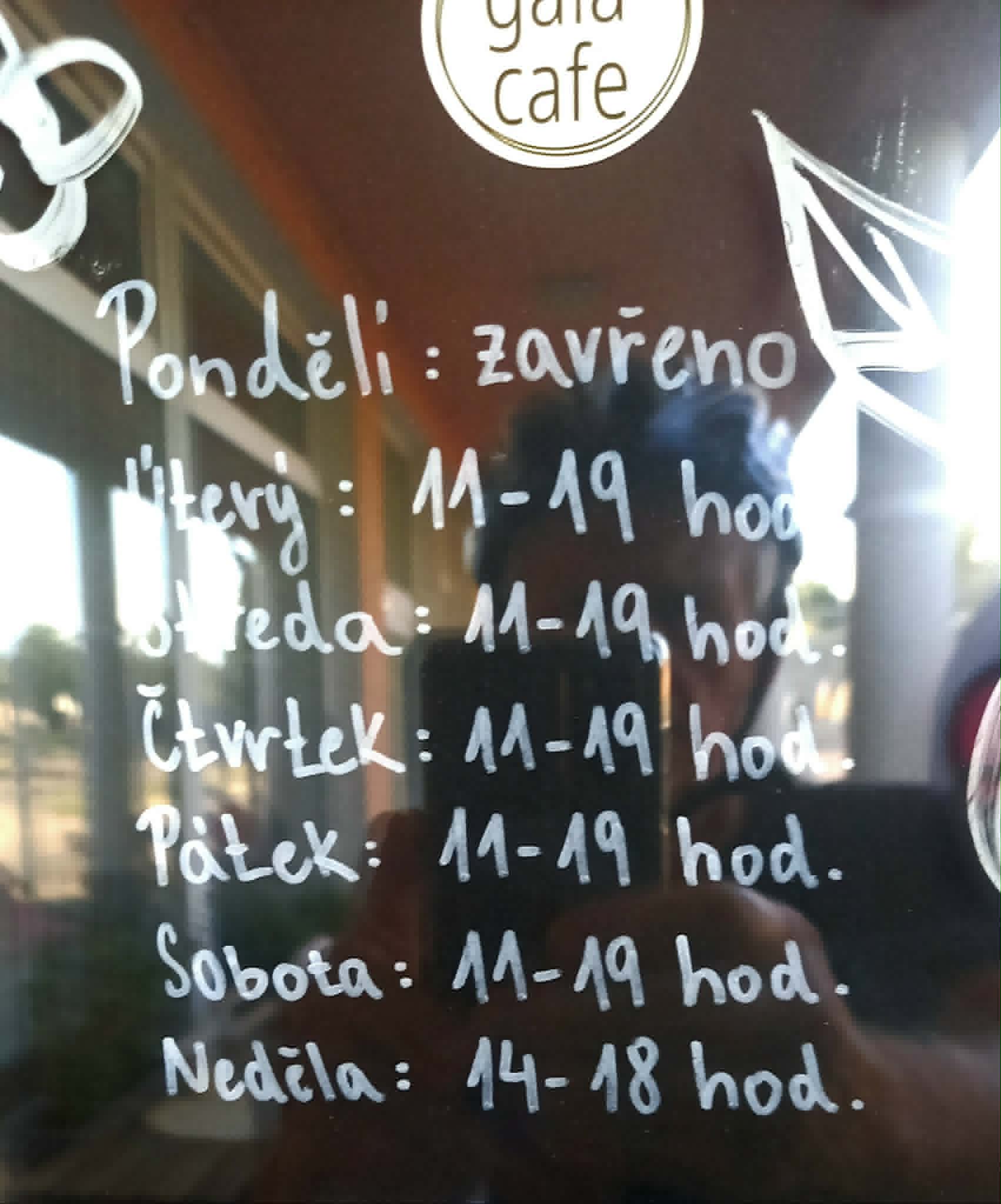 Gala cafe foto 4
