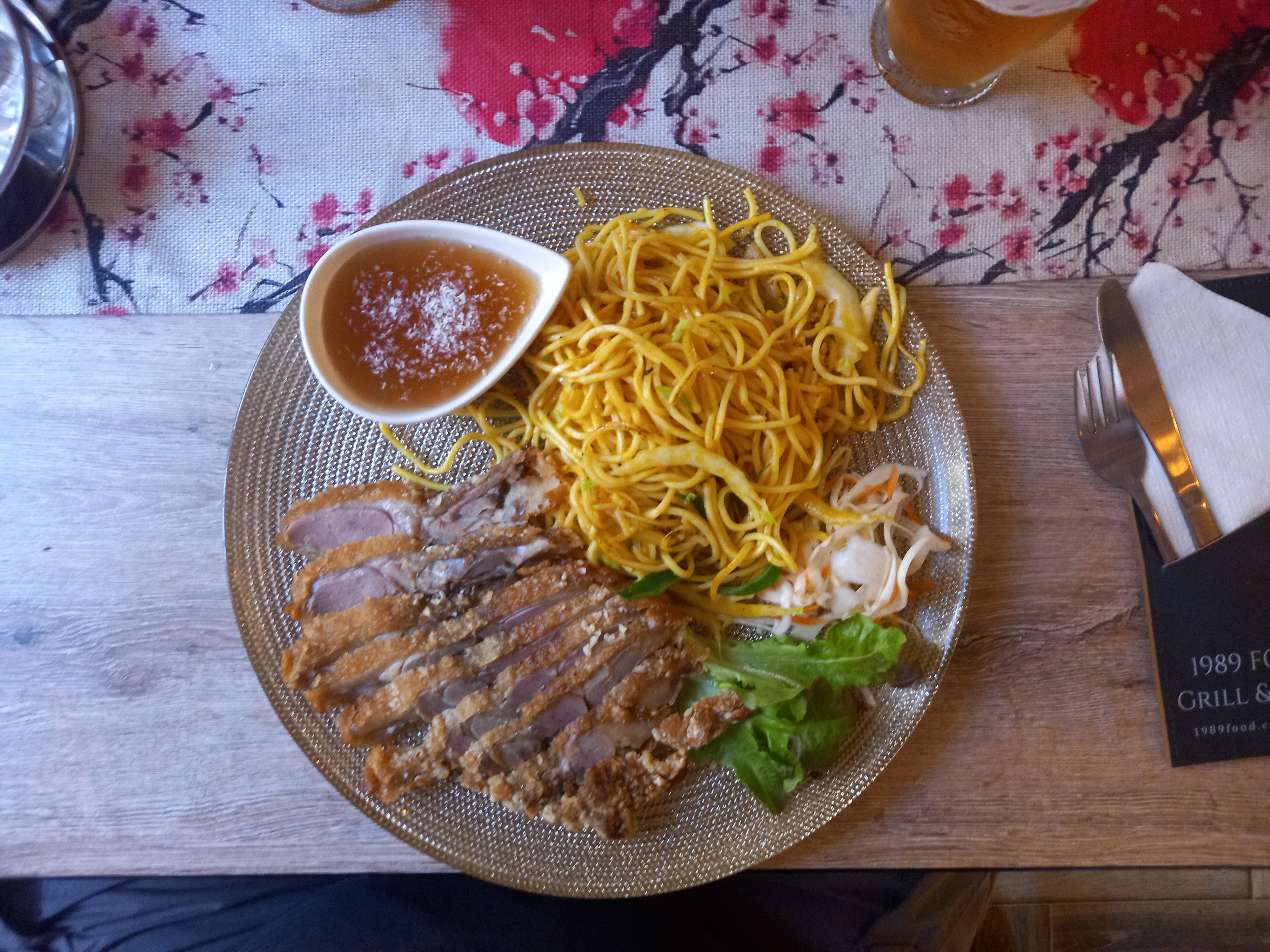 1989Food - Grill & Sushi Bar foto 3