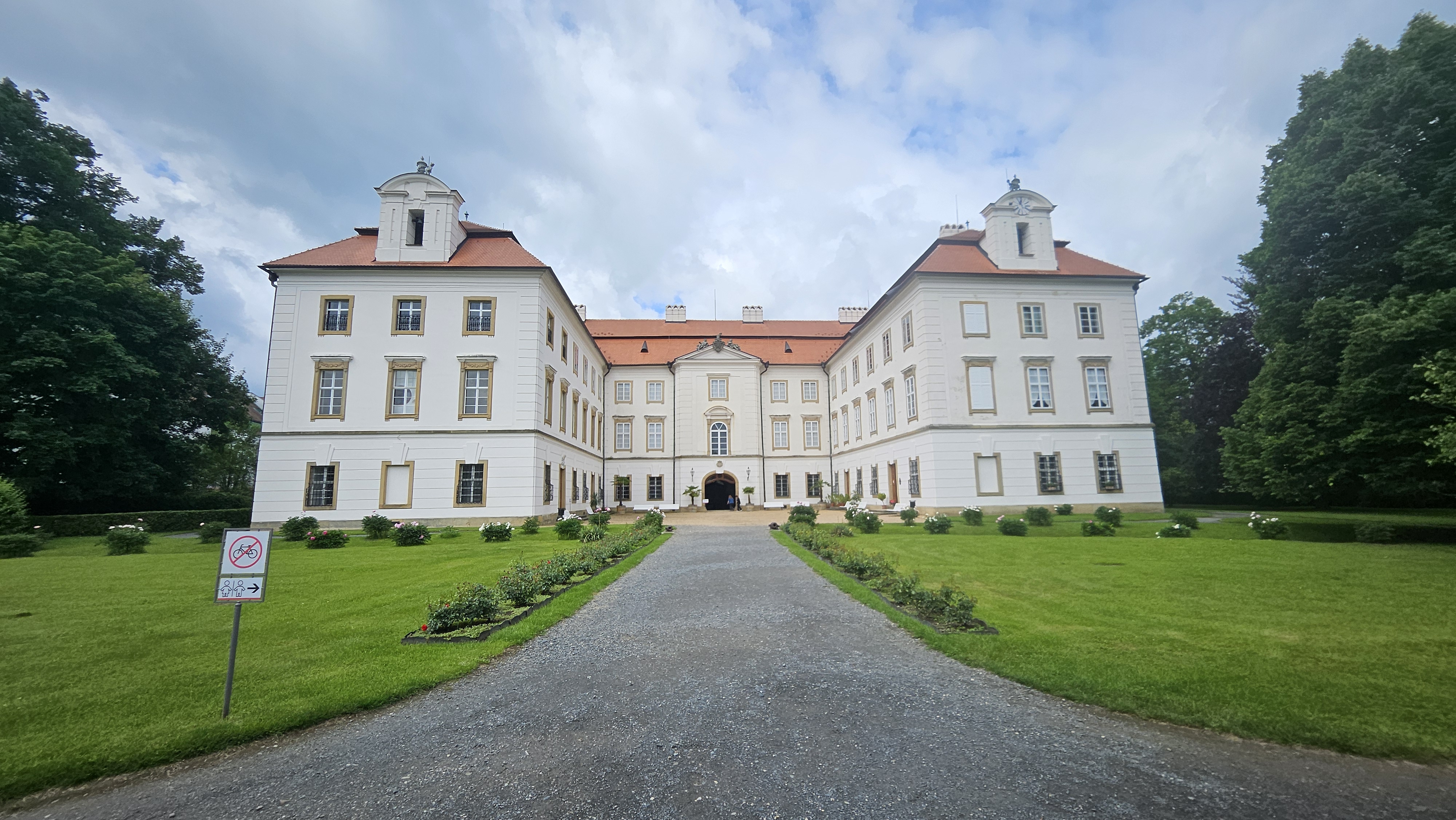 Státní zámek Vizovice foto 6