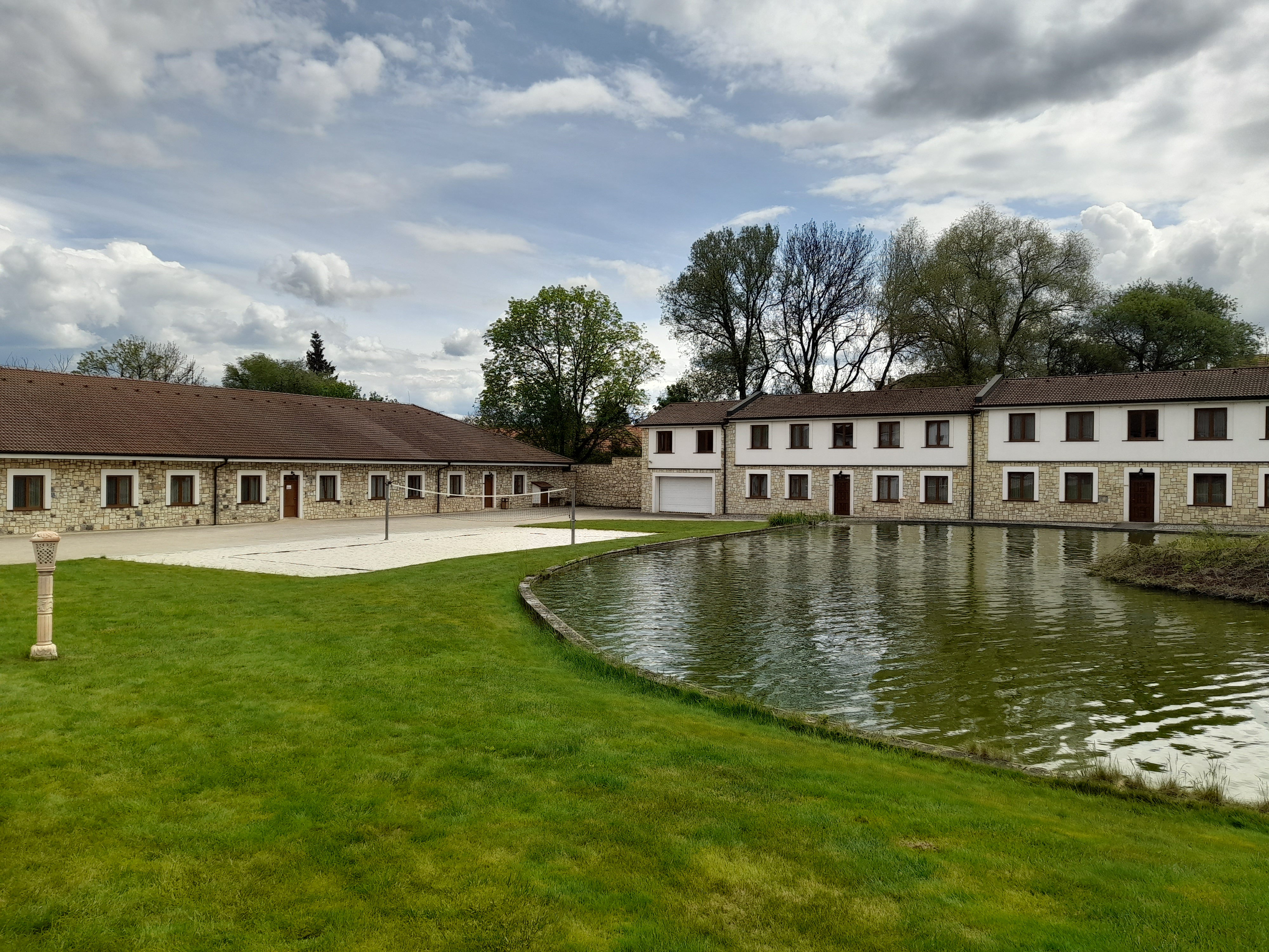 Hotel Lions - školící středisko Nesuchyně foto 2