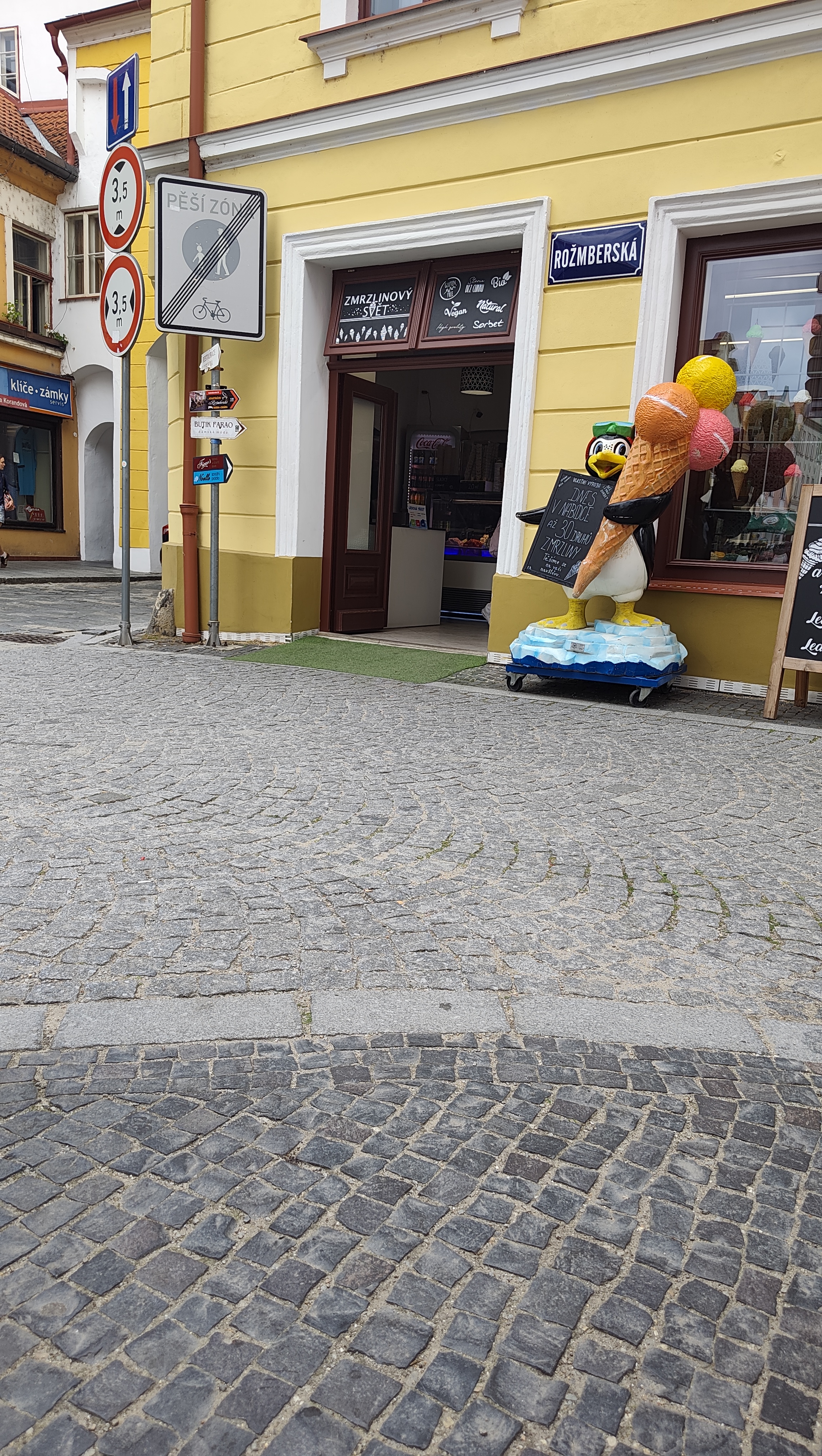 Zmrzlinový svět foto 3
