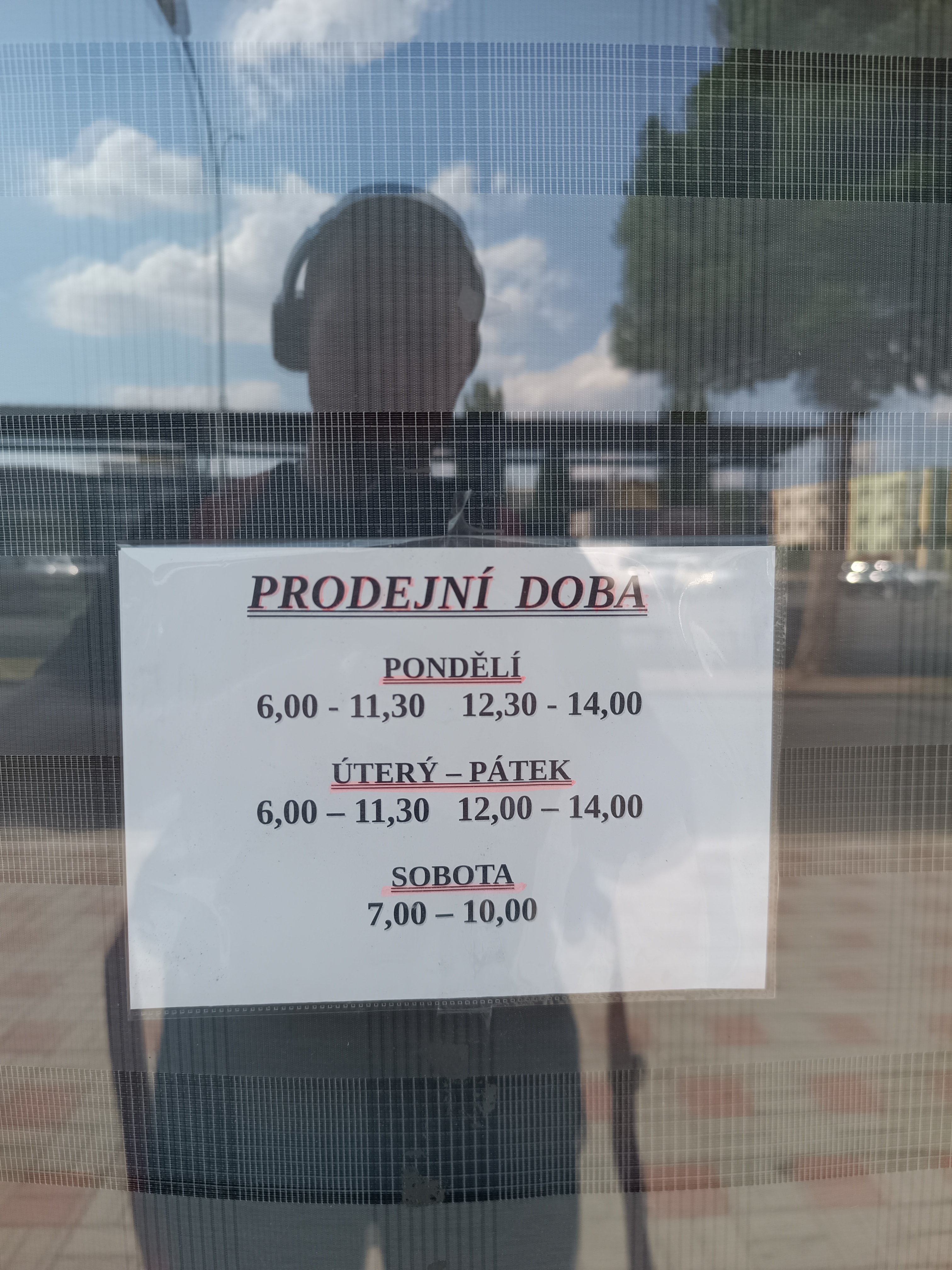 JEDNOTA, spotřební družstvo v Podbořanech - COOP foto 1