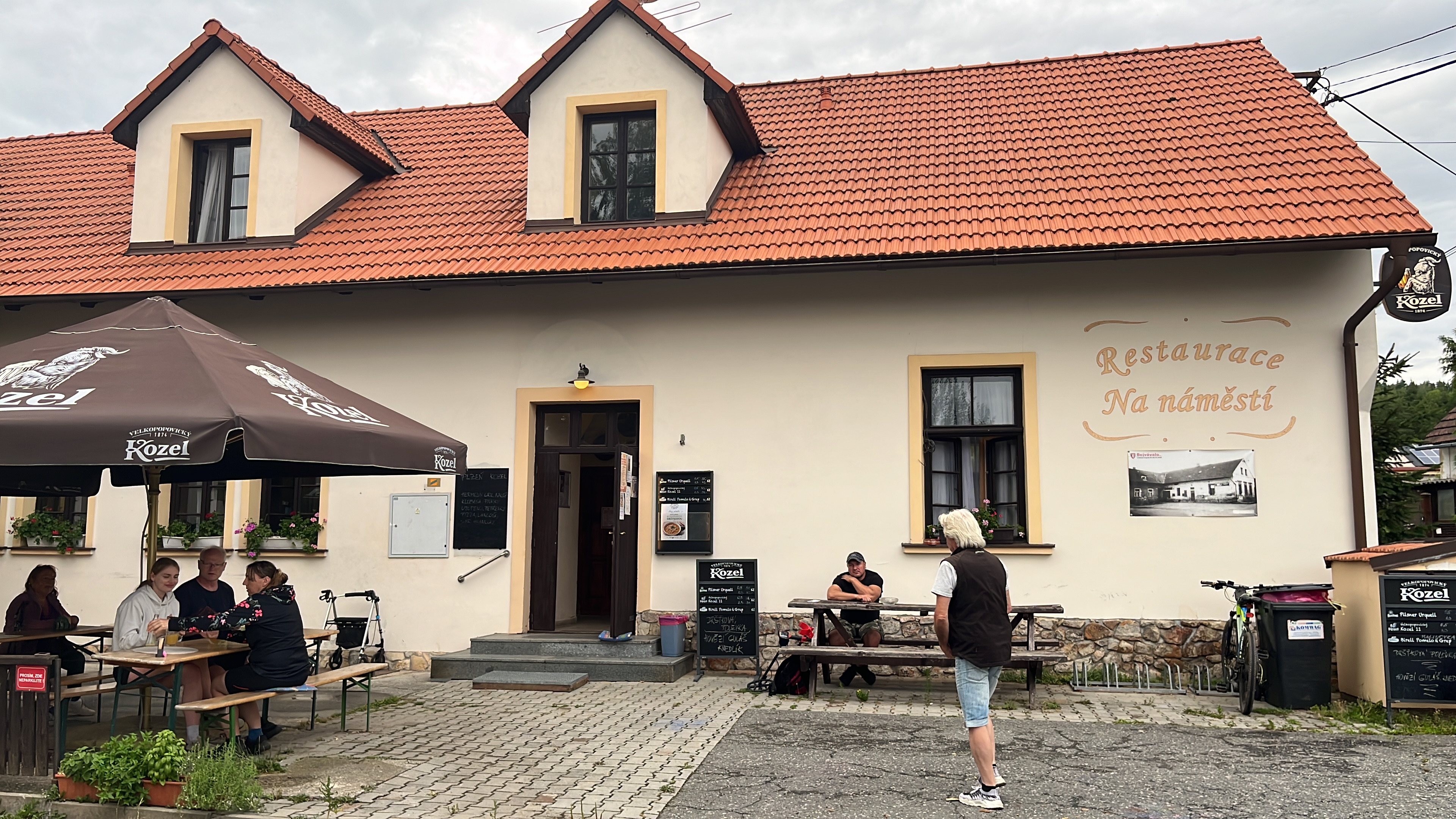 Restaurace Na náměstí foto 2