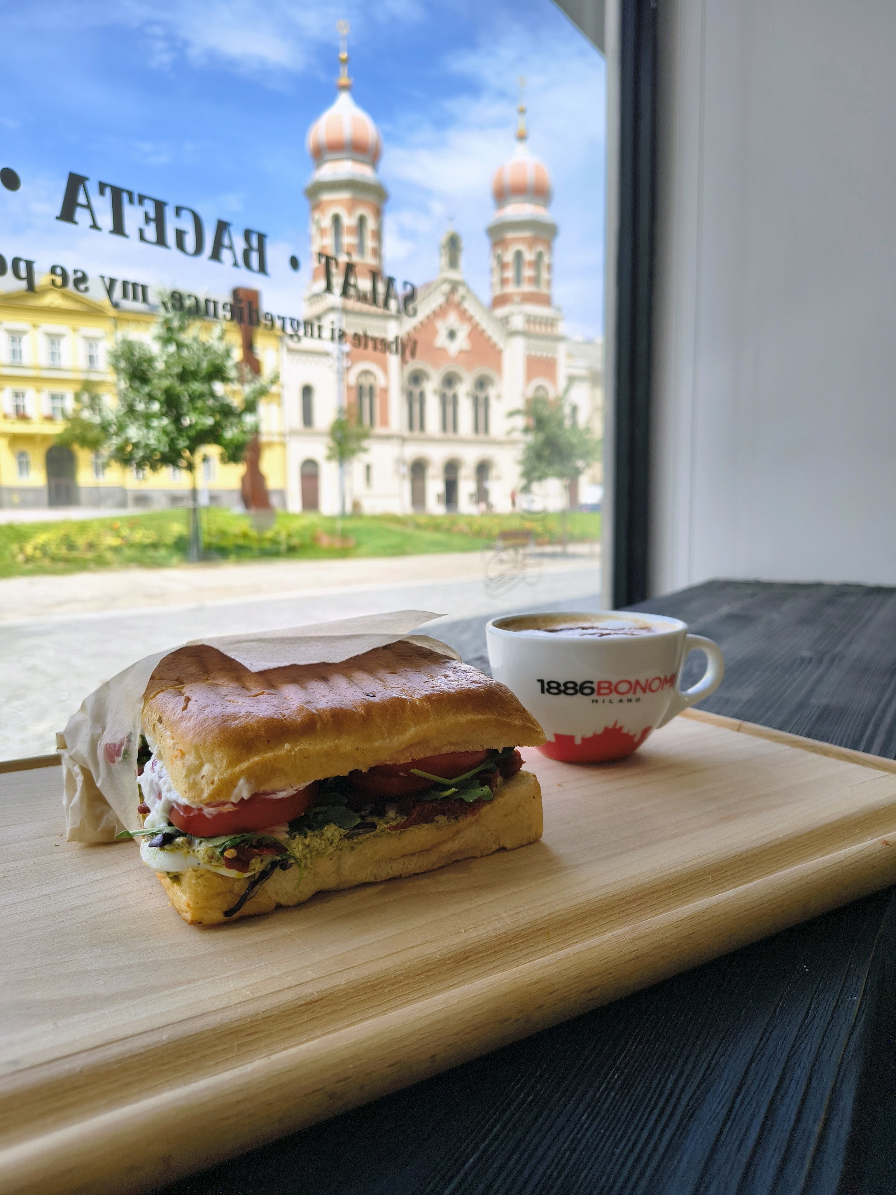 RIVA espresso & sandwich bar foto 2
