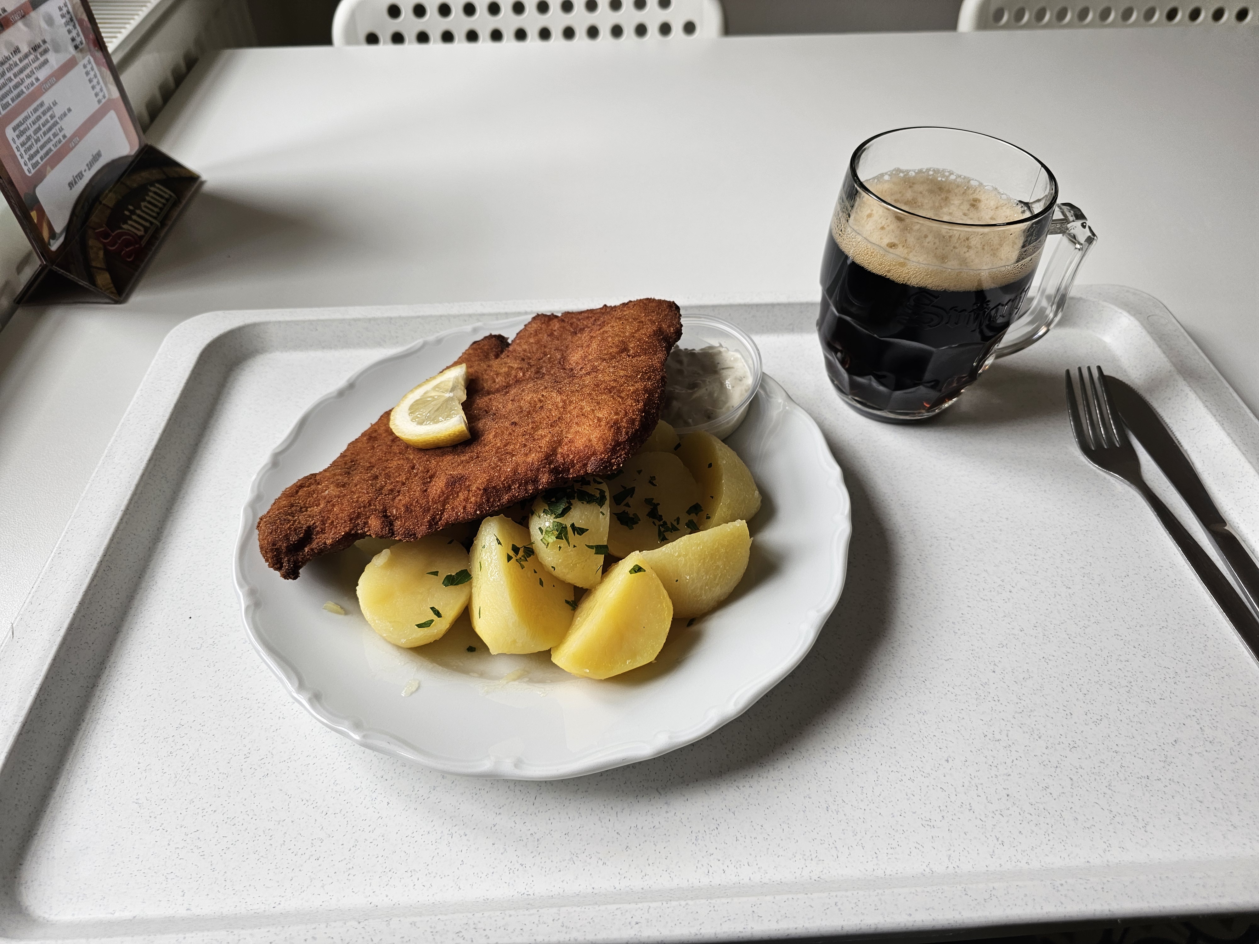 Jídelna U Divadla foto 1